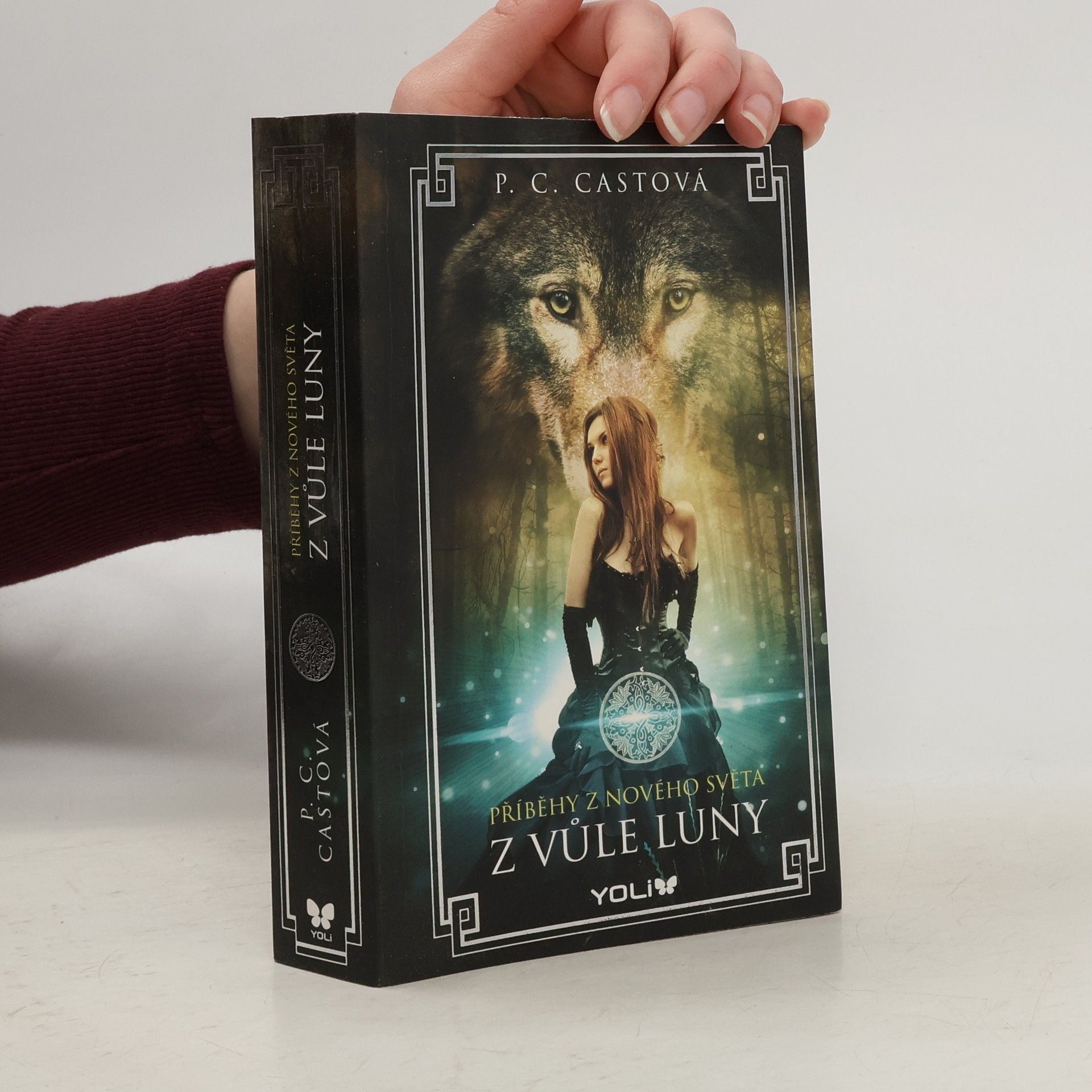 Phyllis Christine Cast Z vůle Luny. Příběhy z Nového světa. 1. díl