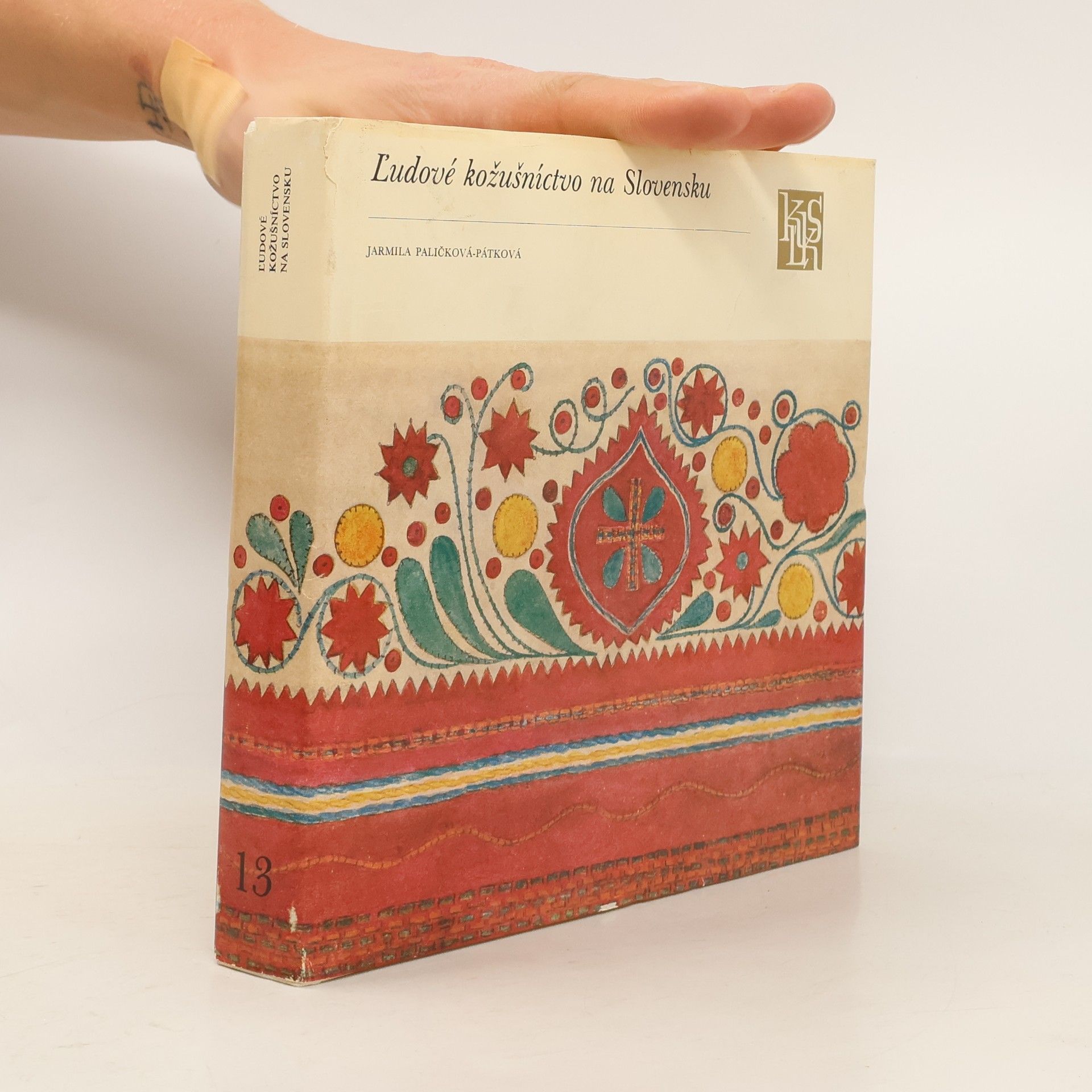 Jarmila Paličková Ľudové kožušníctvo na Slovensku