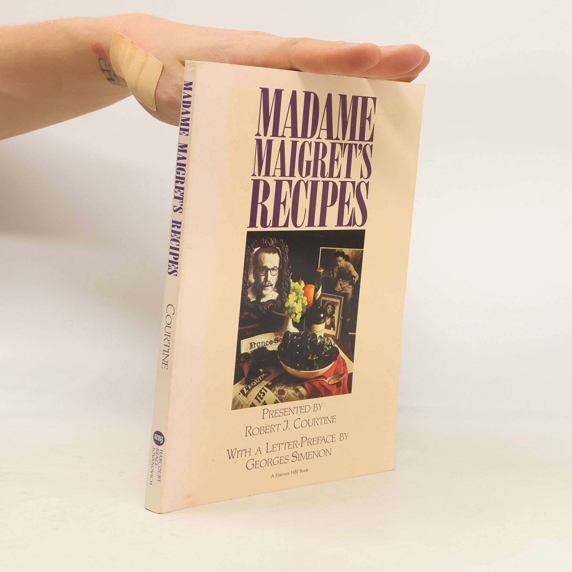 Robert J. Courtine Madame Maigret's Recipes