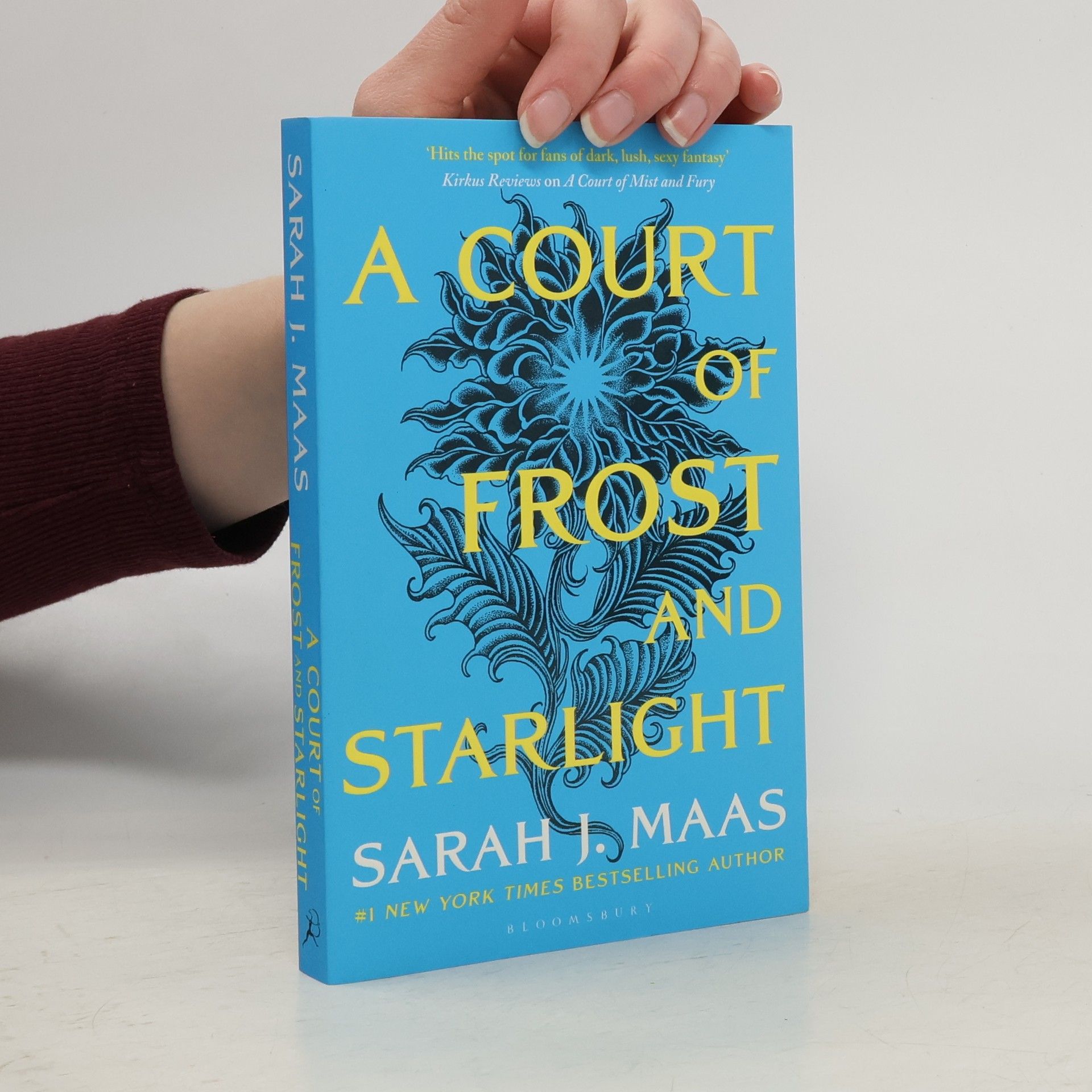 Sarah J. Maas A Court of Frost and Starlight