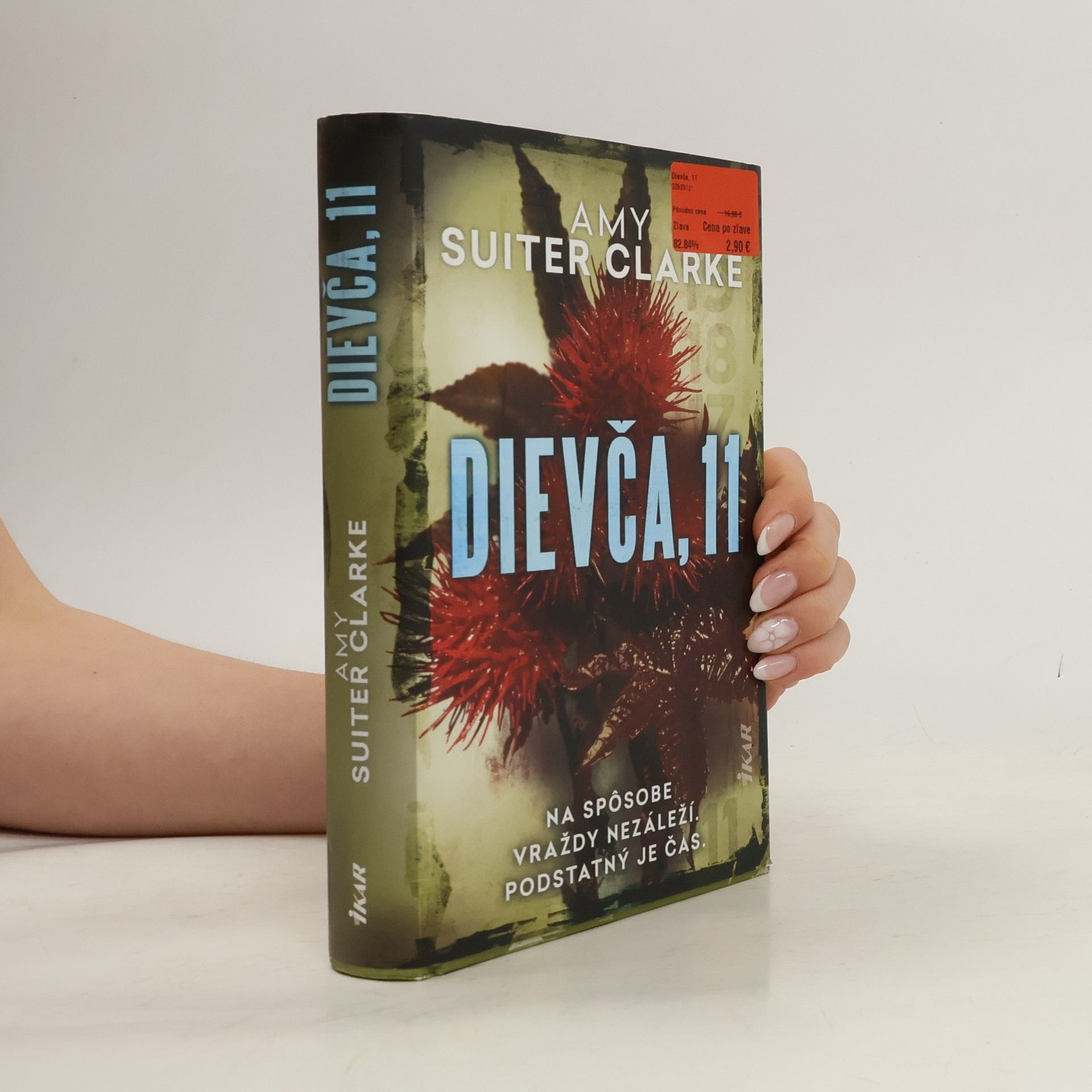 Amy Suiter Clarke Dievča, 11