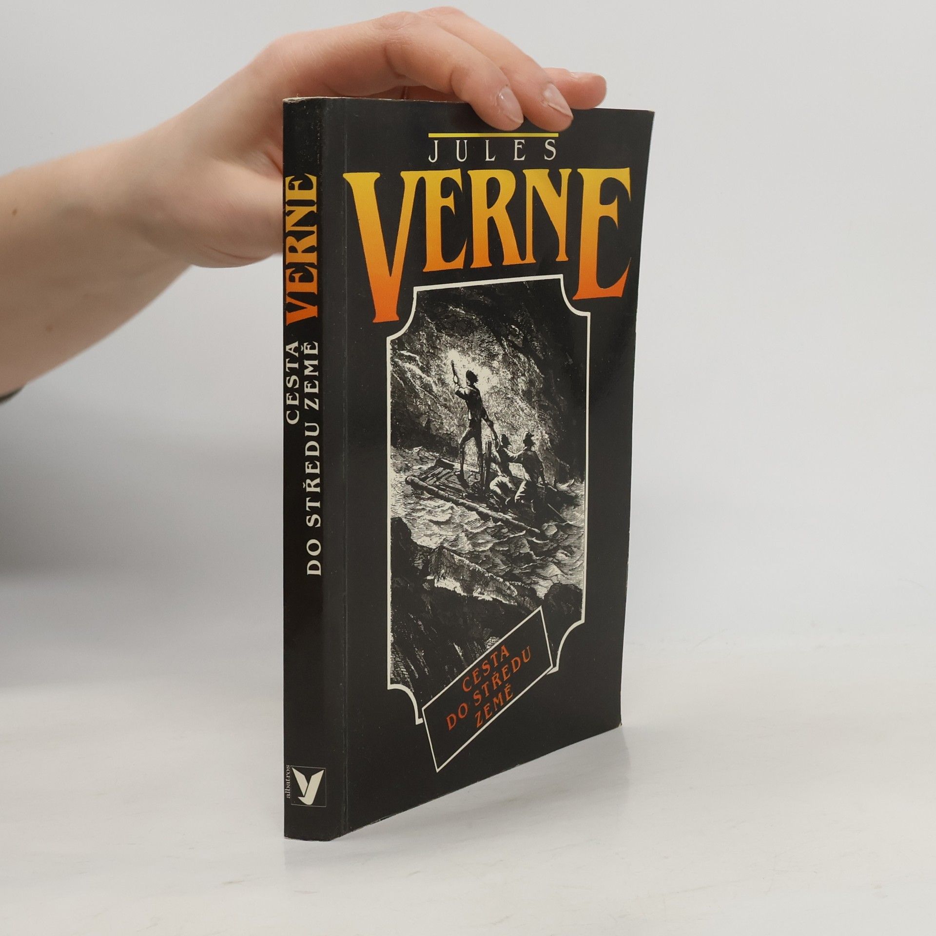 Jules Verne Cesta do středu země