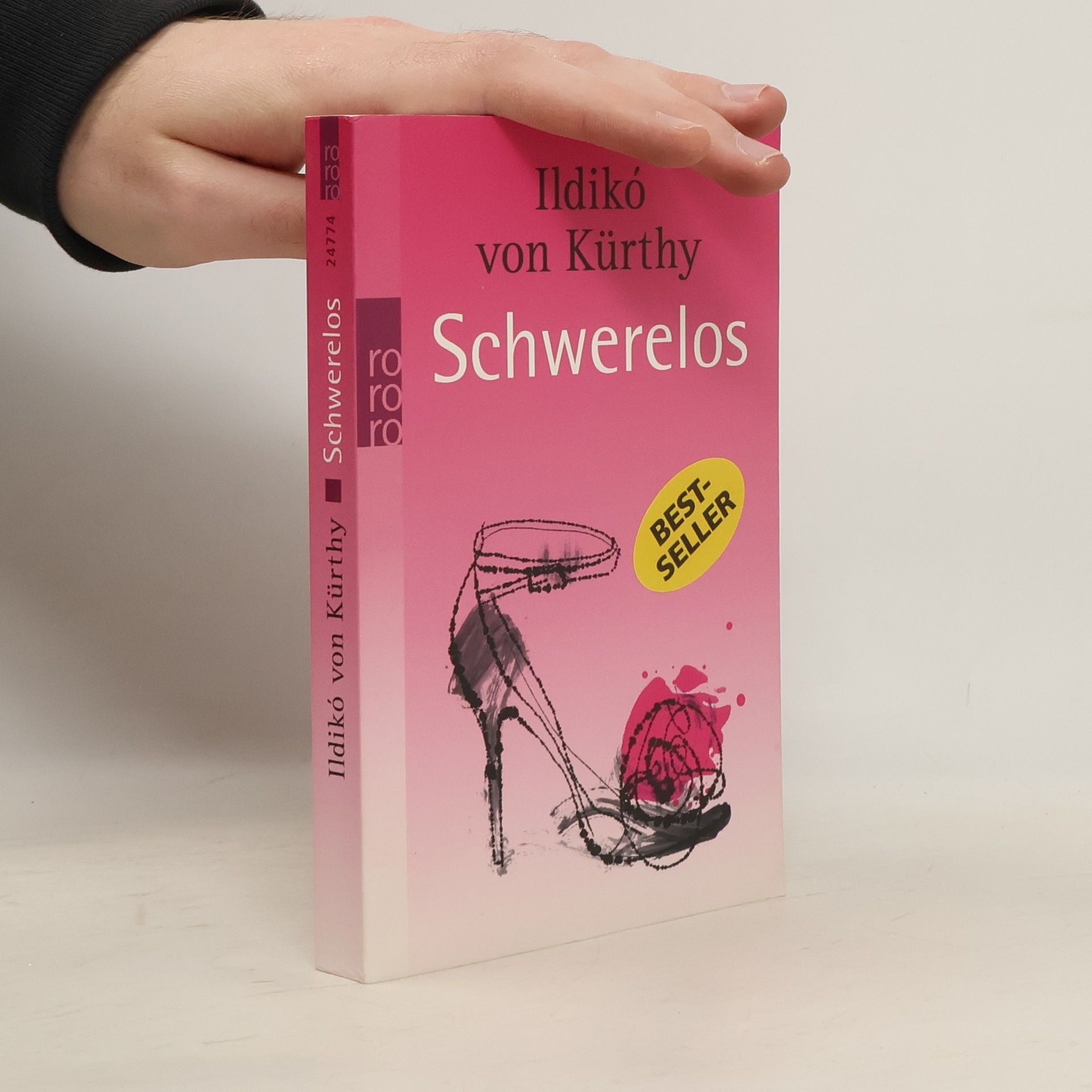 Tomek Sadurski Schwerelos