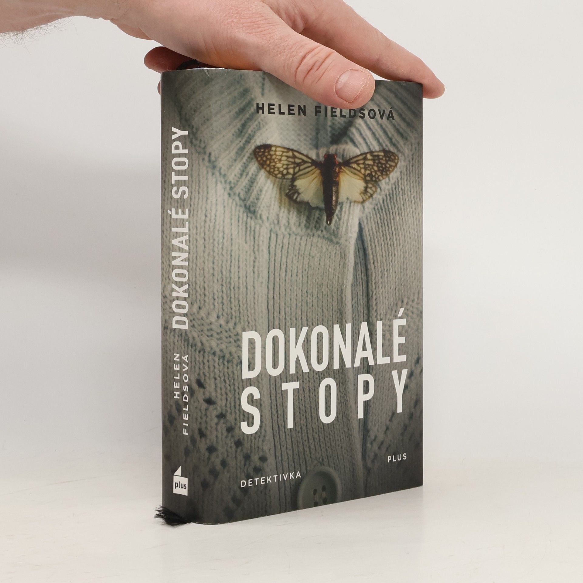 Helen Fields Dokonalé stopy