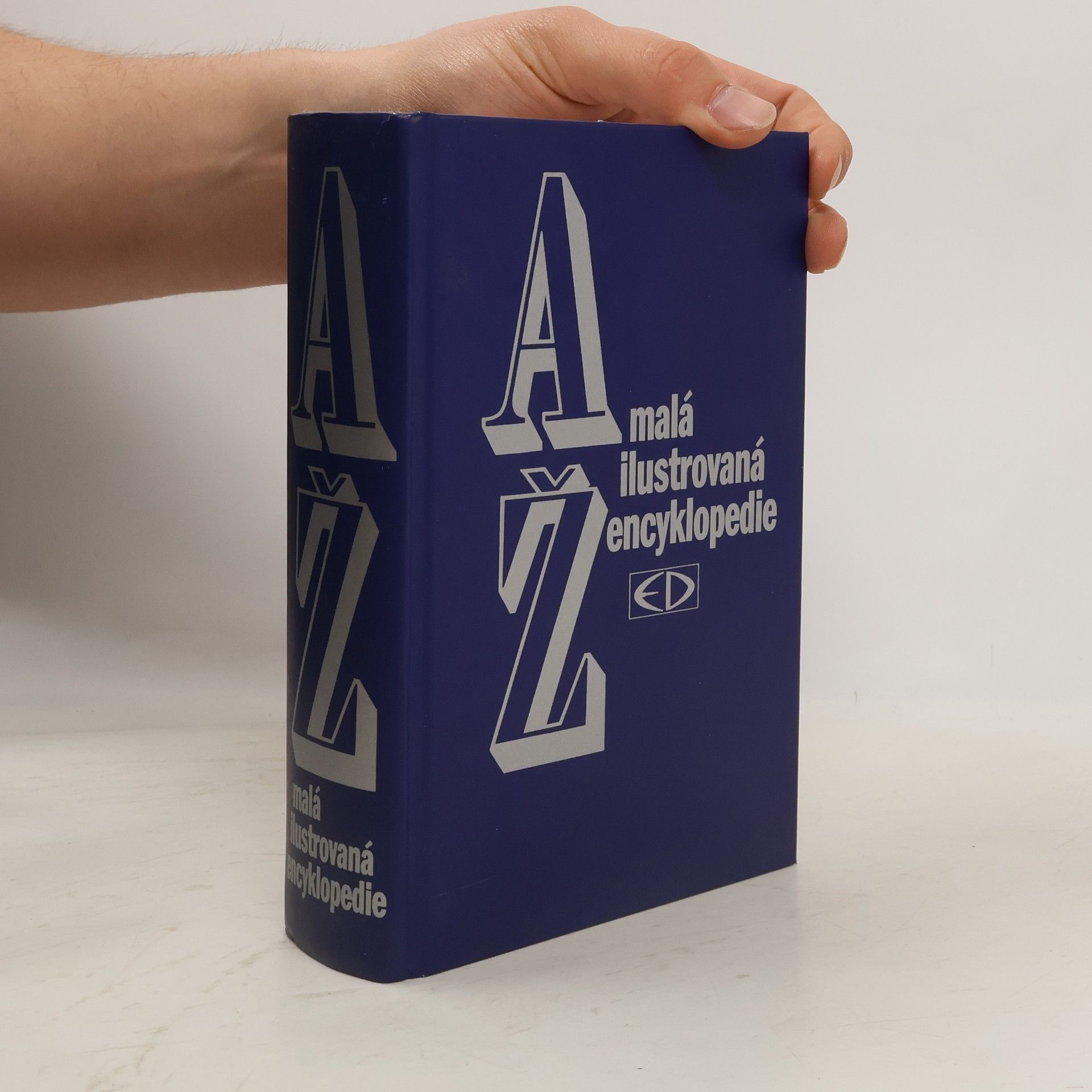 Malá ilustrovaná encyklopedie: A-Ž