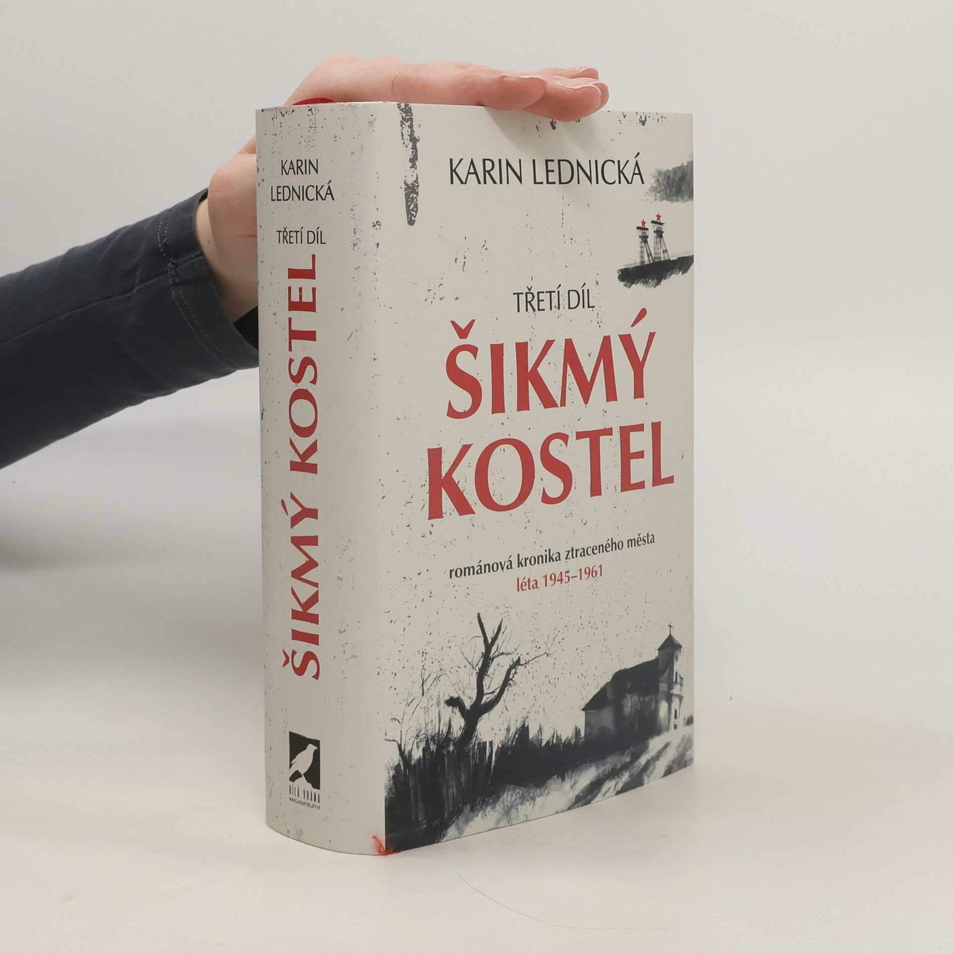 Karin Lednická Šikmý kostel 3