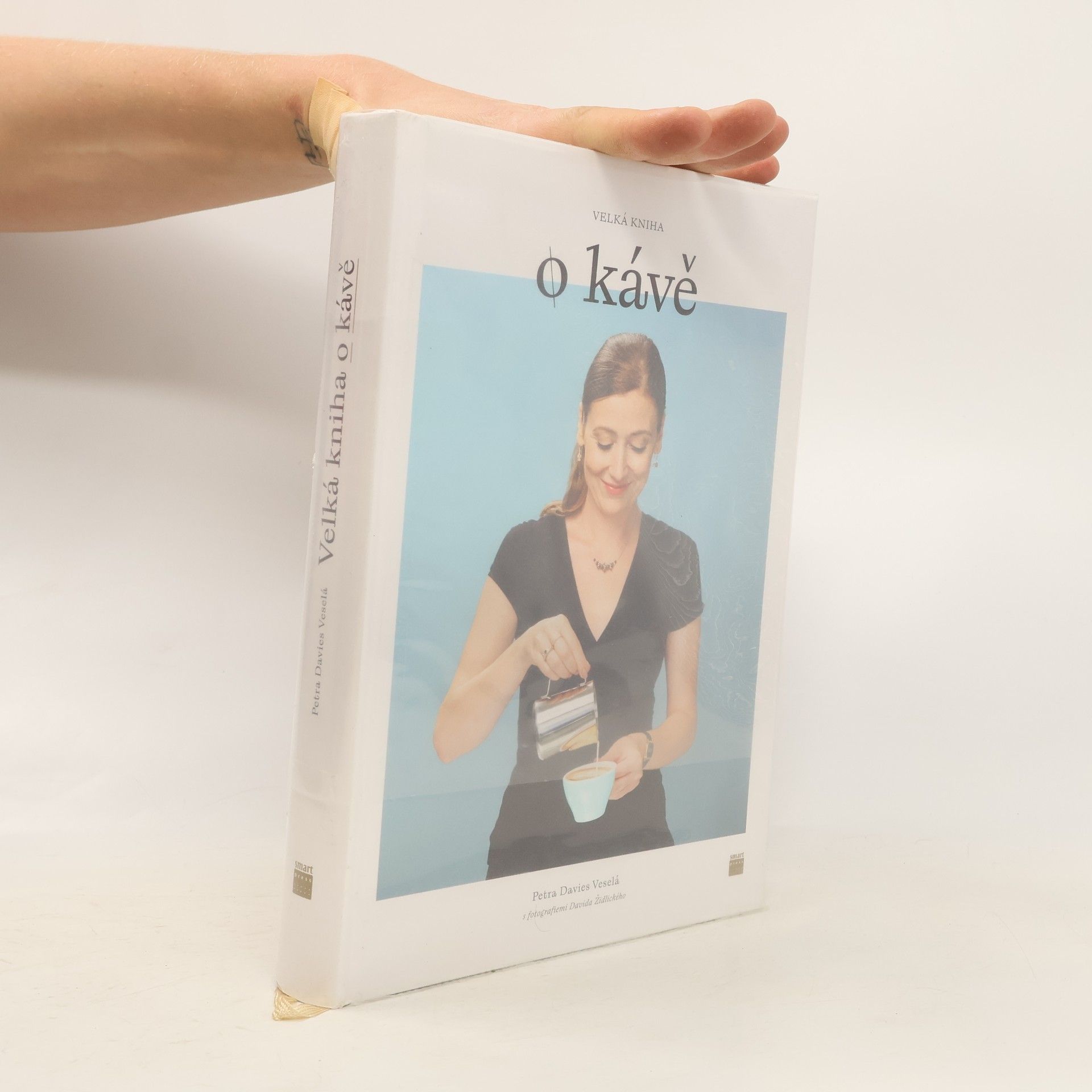 Petra Veselá Velká kniha o kávě
