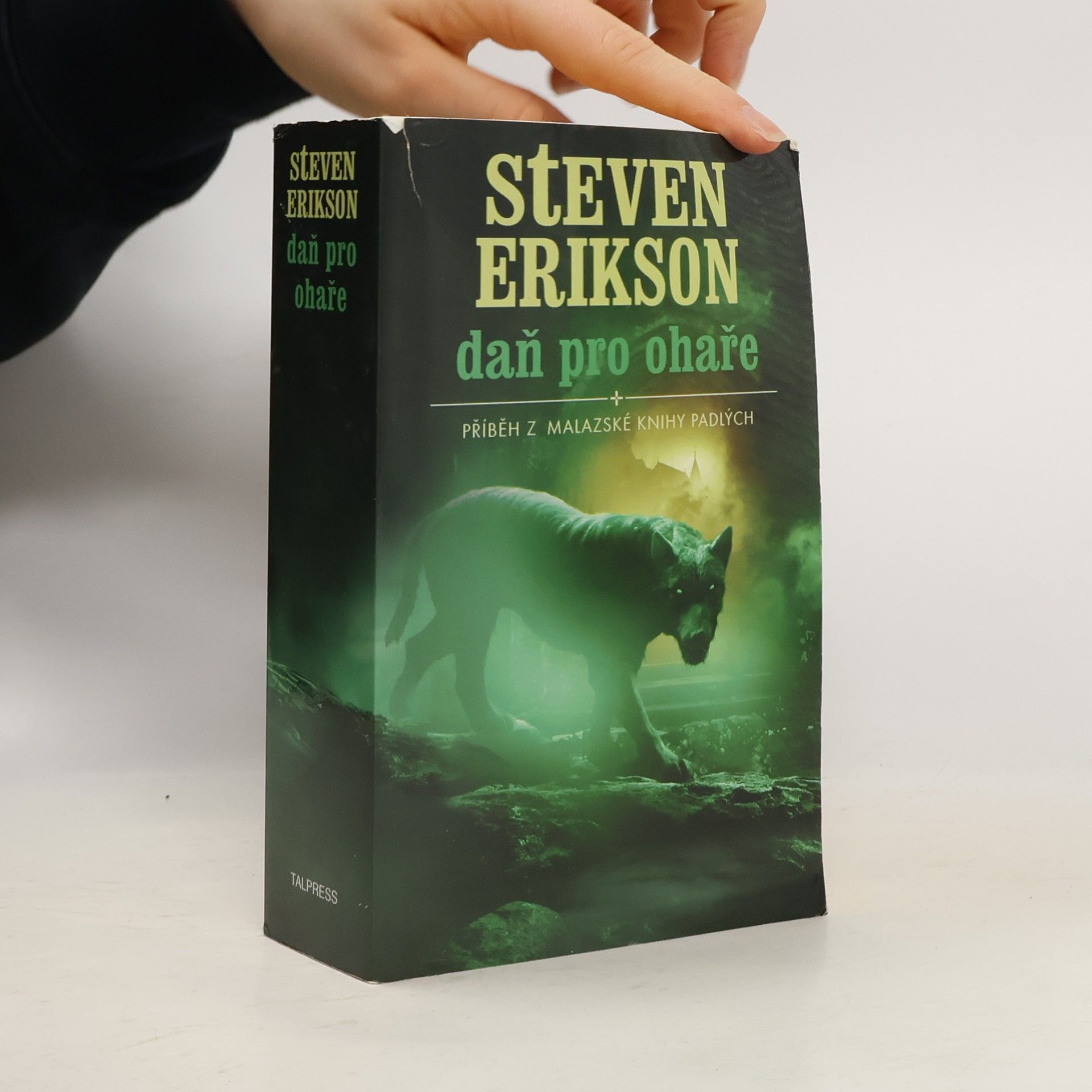Steven Erikson Daň pro ohaře