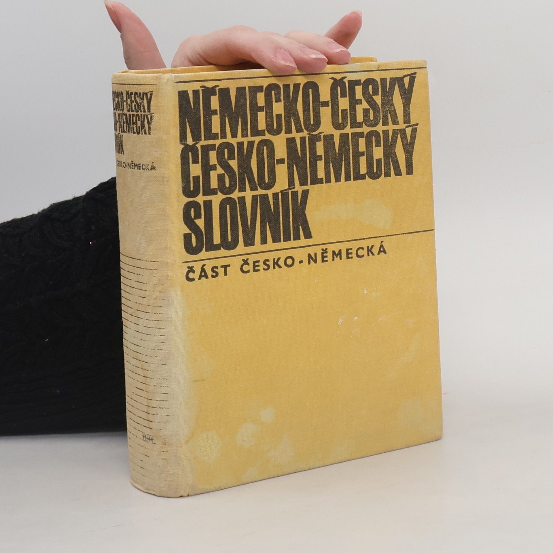Collectif d'auteurs Německo-český, česko-německý slovník. Část česko-německá