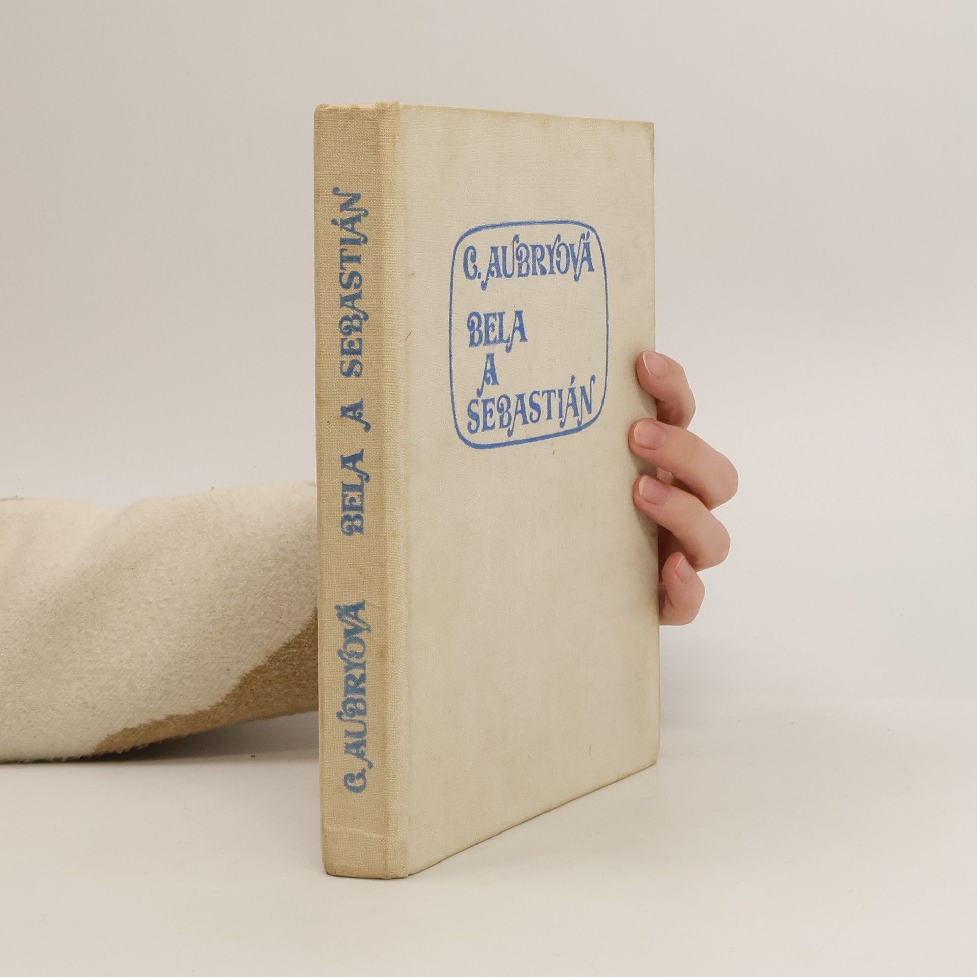 Cécile Aubry Bela a Sebastián