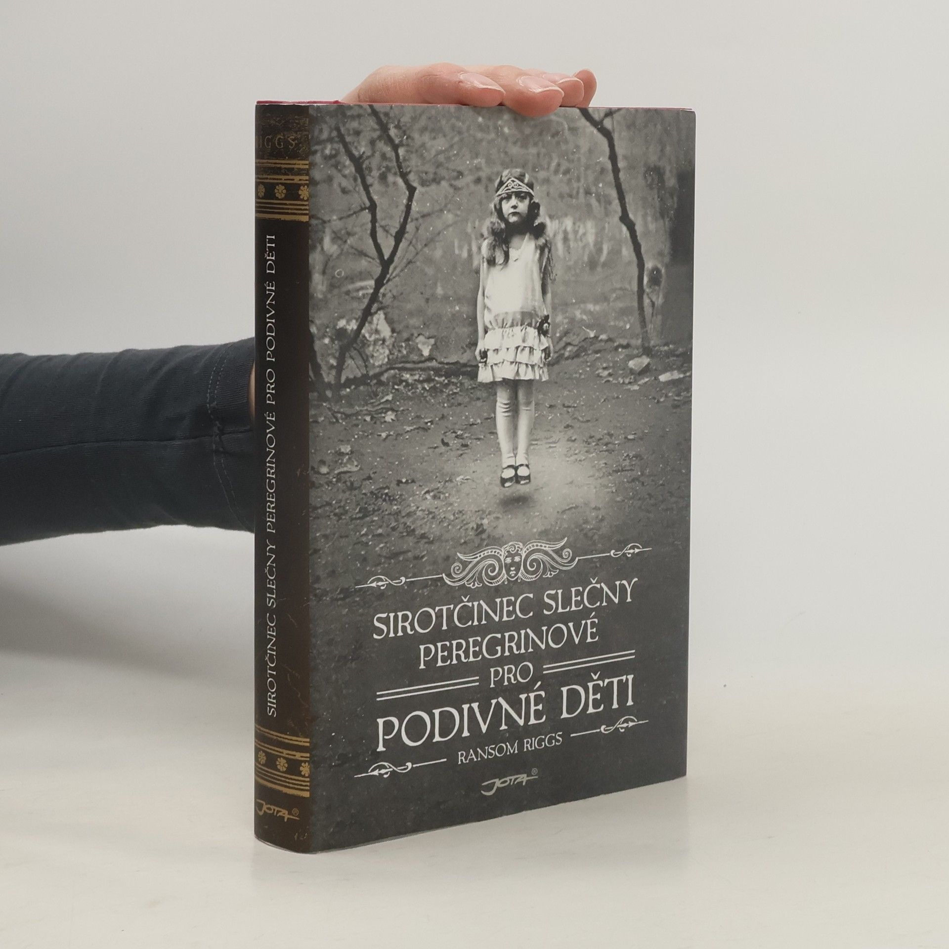 Ransom Riggs Sirotčinec slečny Peregrinové pro podivné děti