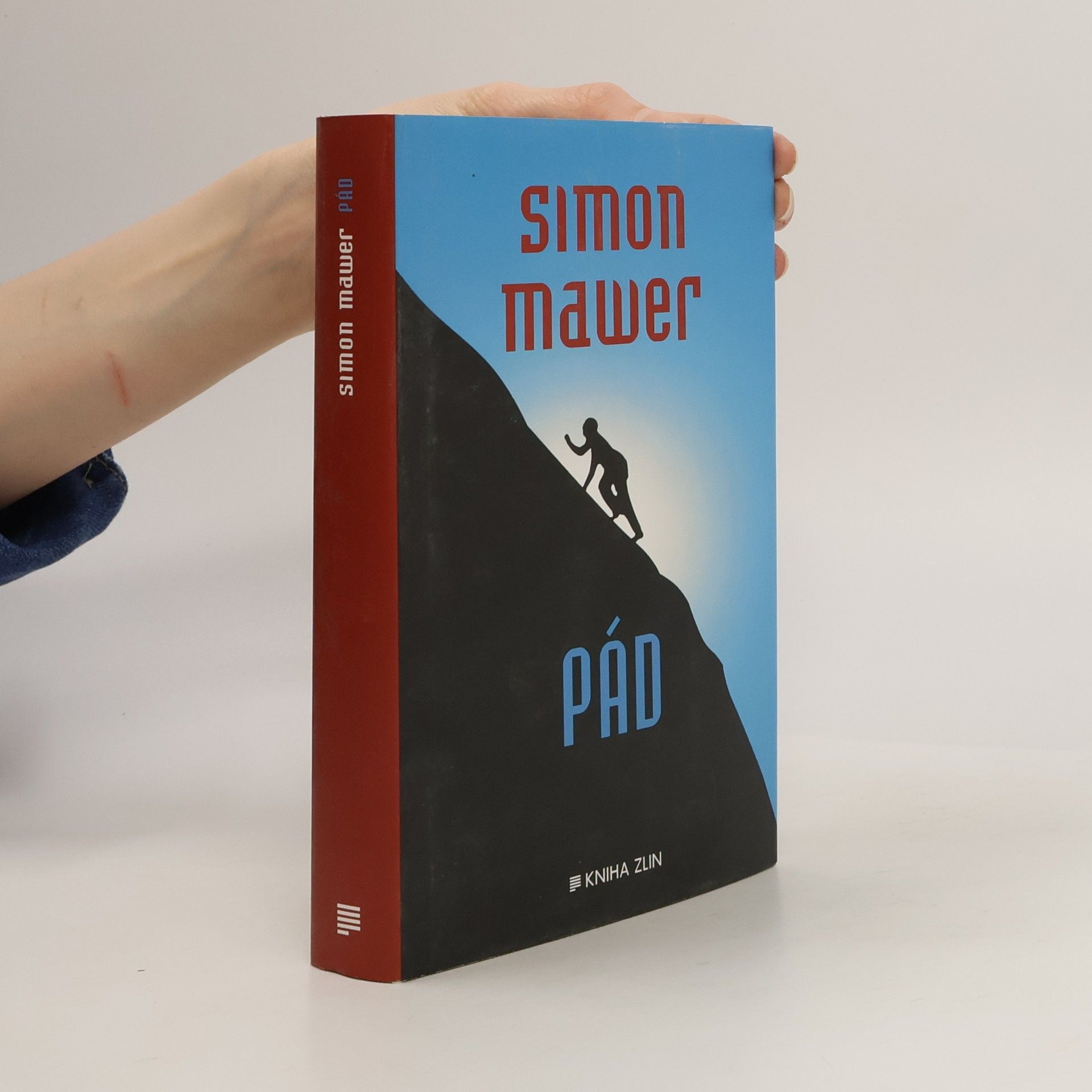 Simon Mawer Pád