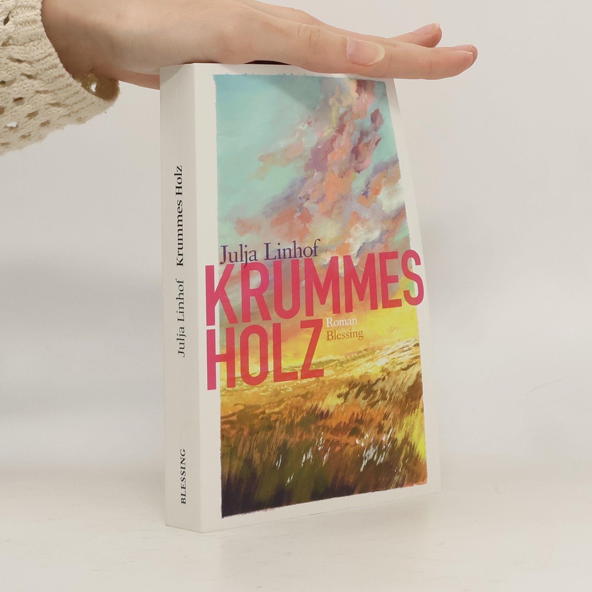 Julja Linhof Krummes Holz