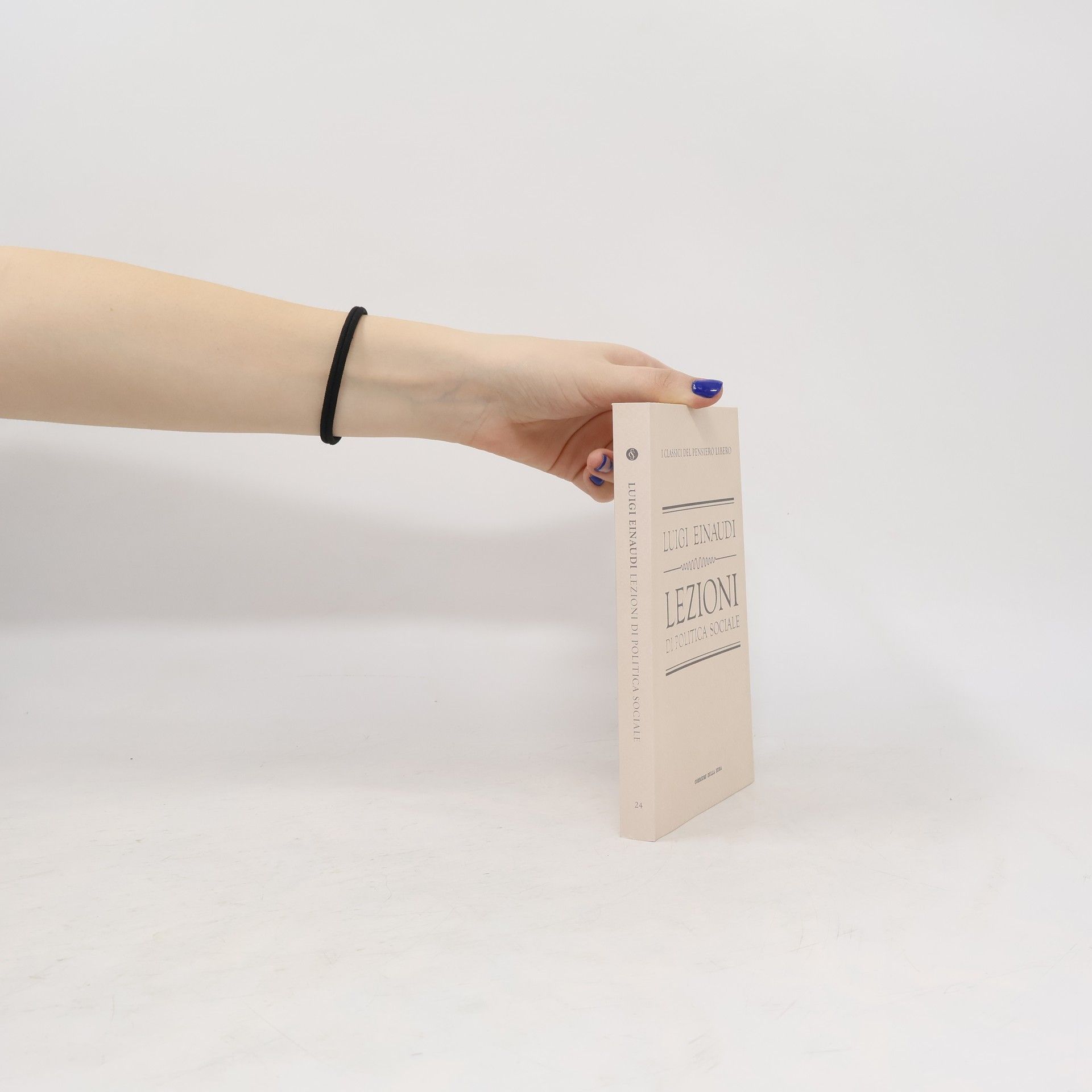 Luigi Einaudi Lezioni di politica sociale