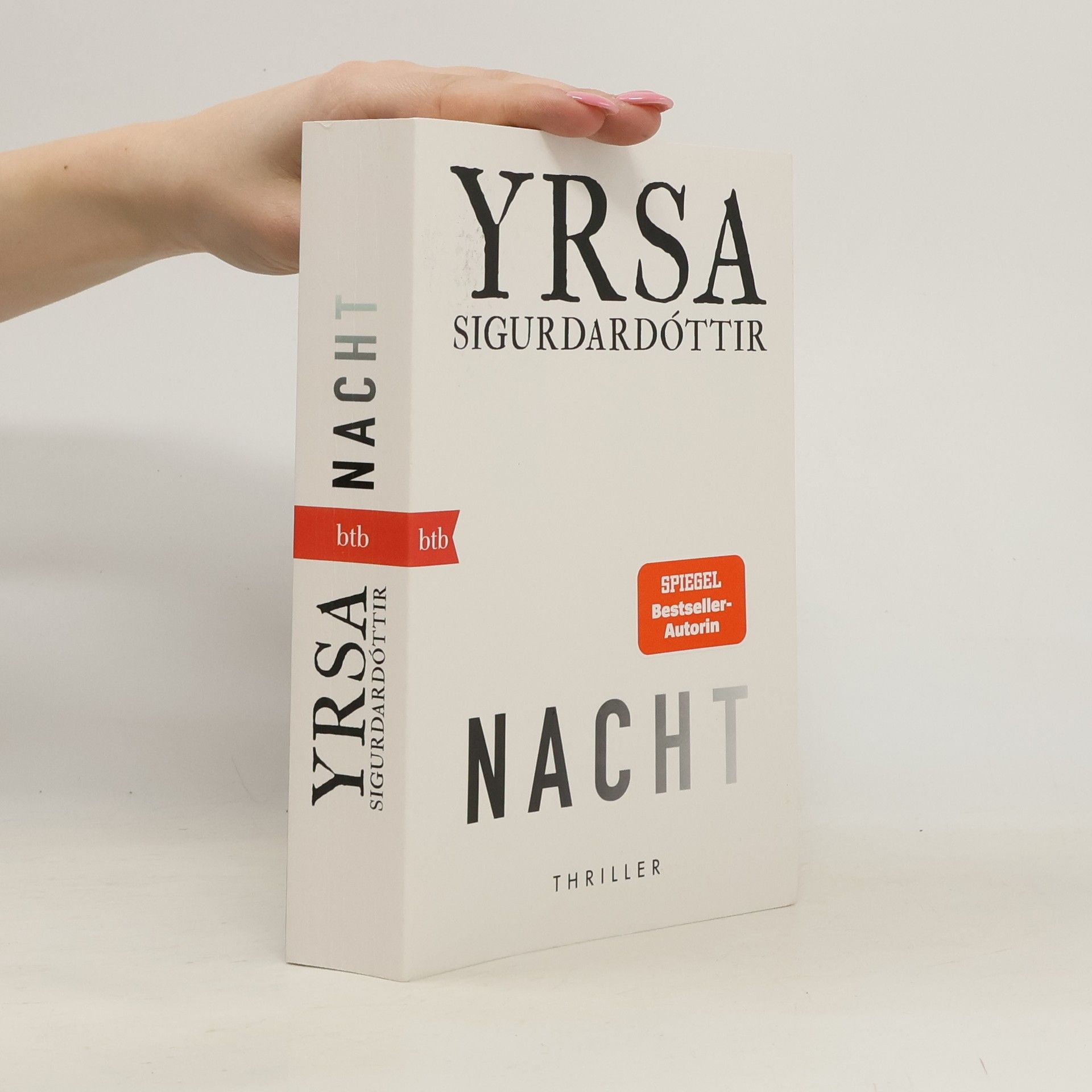 Yrsa Sigurðardóttir NACHT