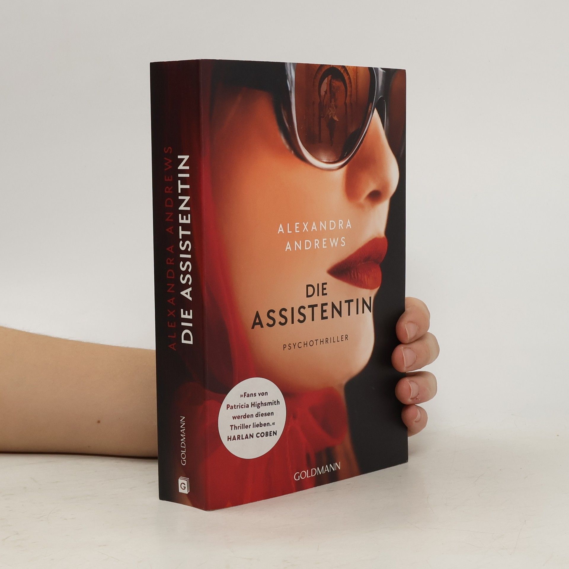Alexandra Andrews Die Assistentin