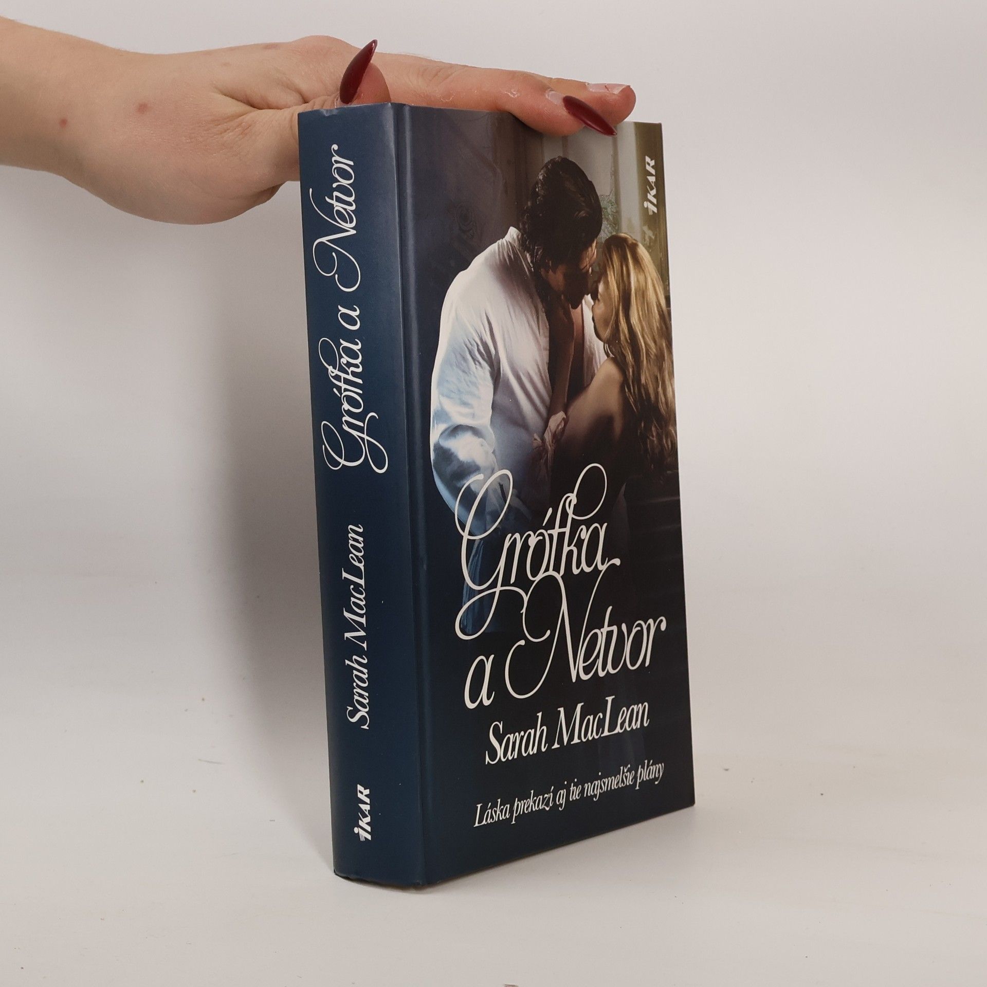 Sarah MacLean Grófka a Netvor