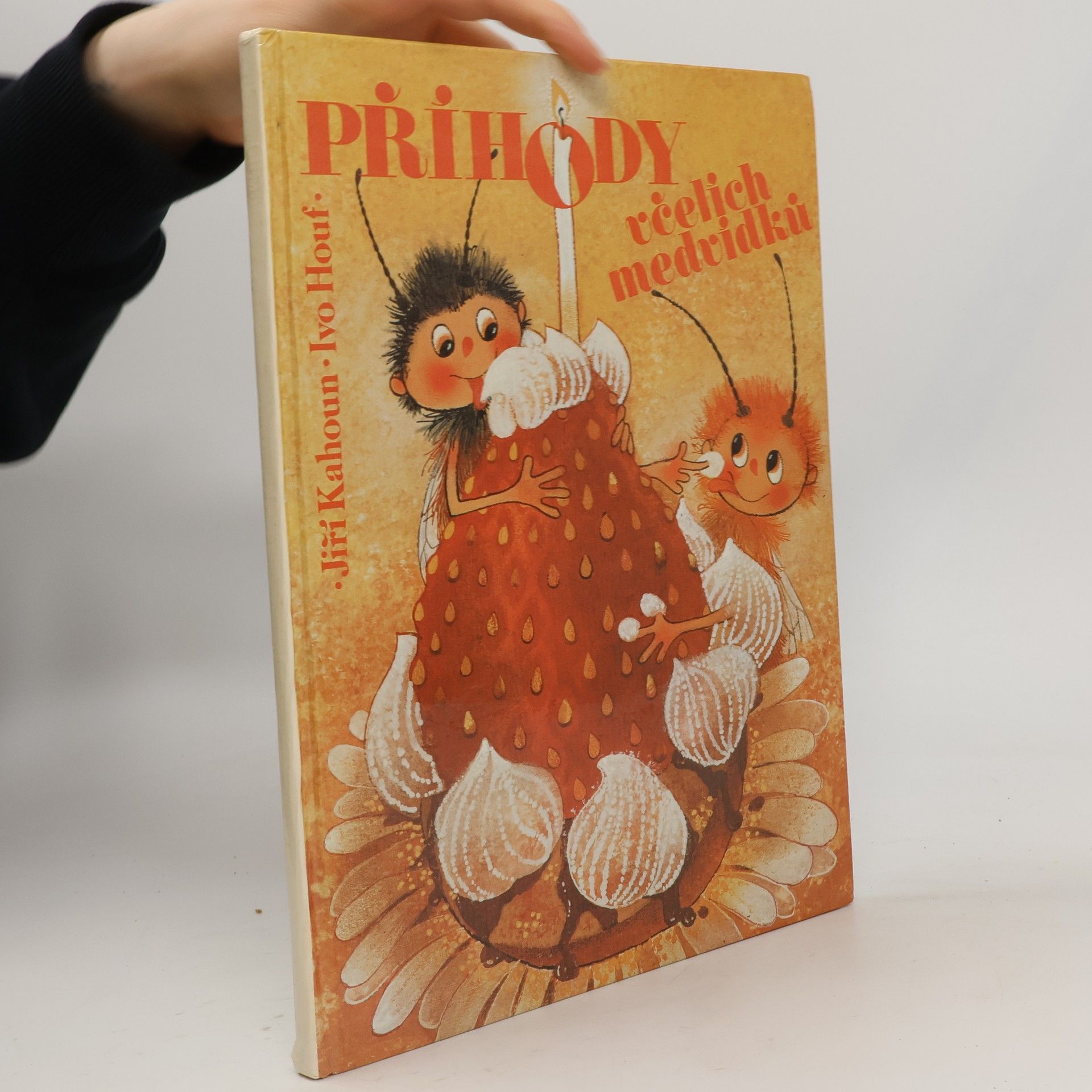 Jiří Kahoun Příhody včelích medvídků