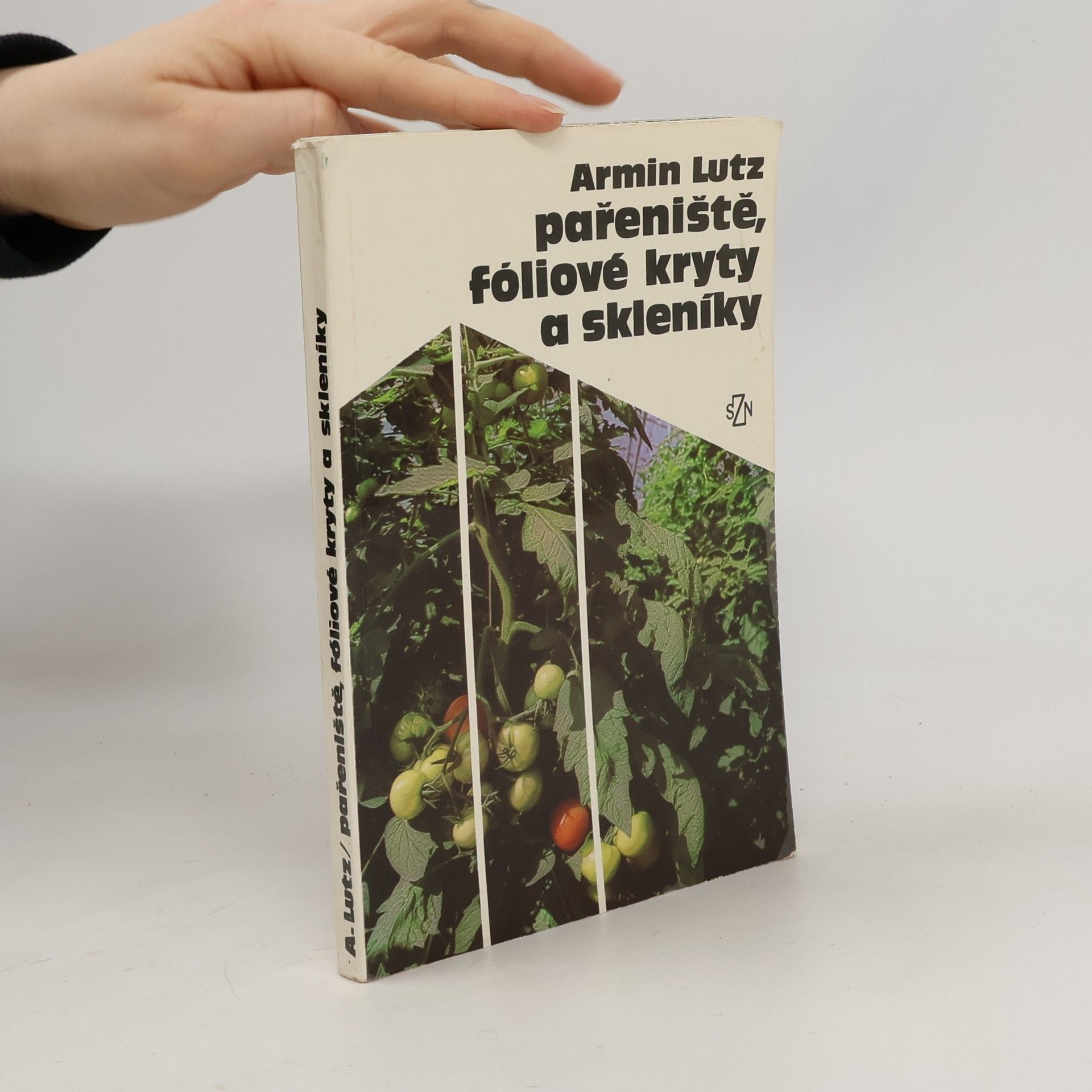 Pařeniště, fóliové kryty a skleníky