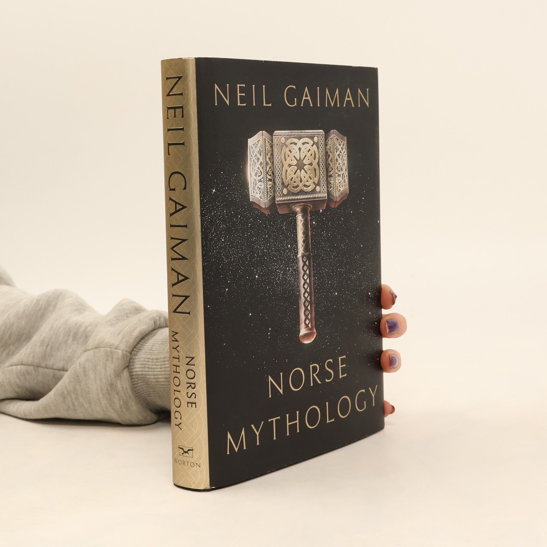 Neil Gaiman Norse Mythology