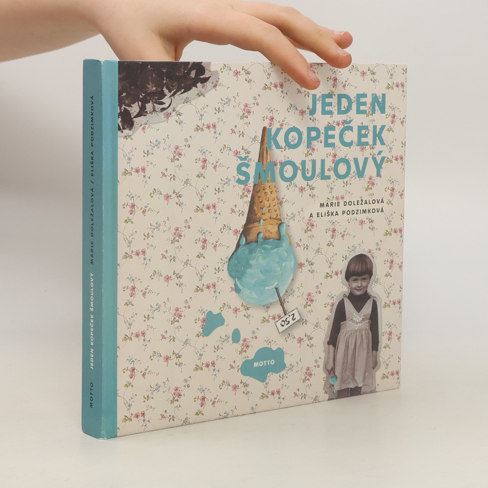 Marie Doležalová Jeden kopeček šmoulový