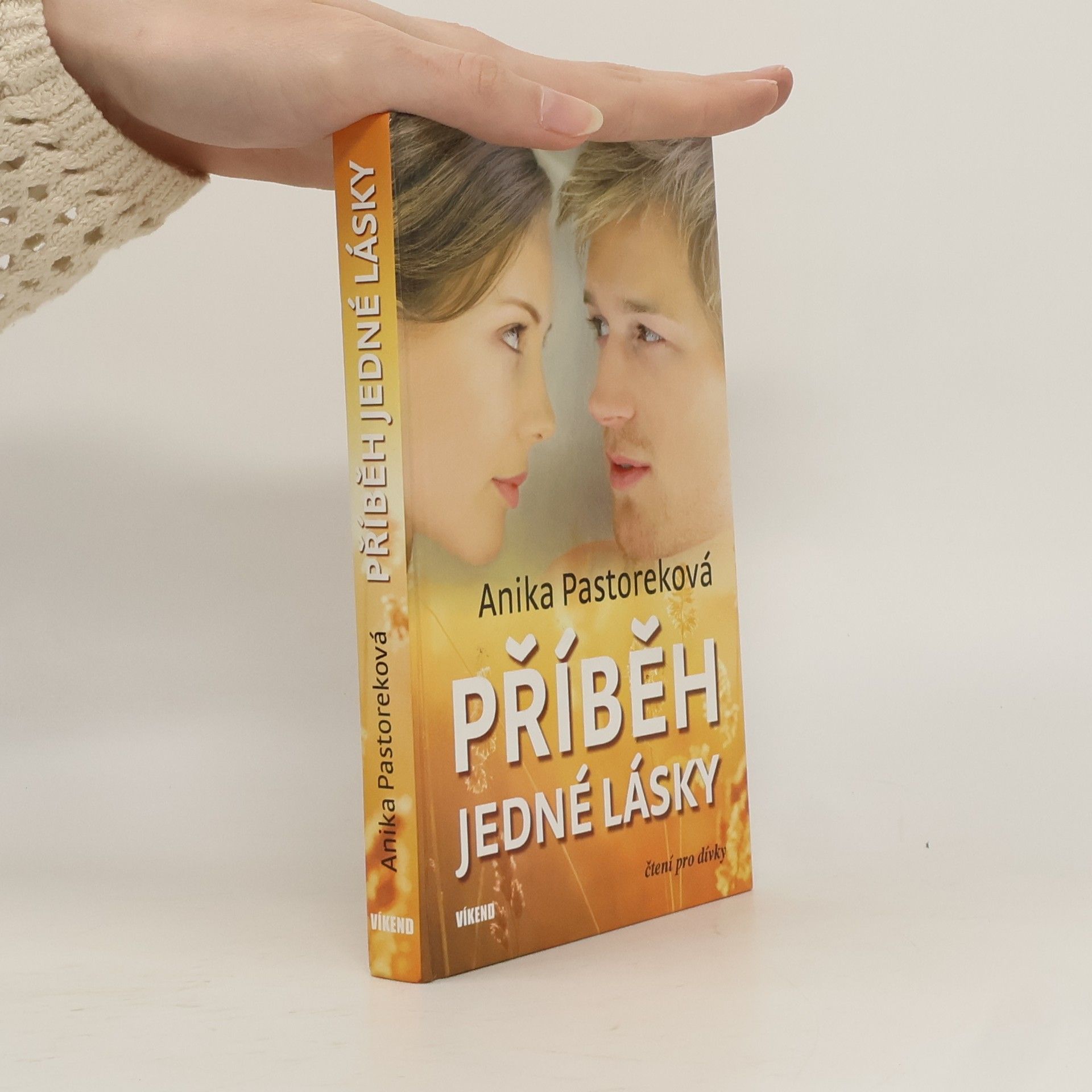 Anika Pastoreková Příběh jedné lásky