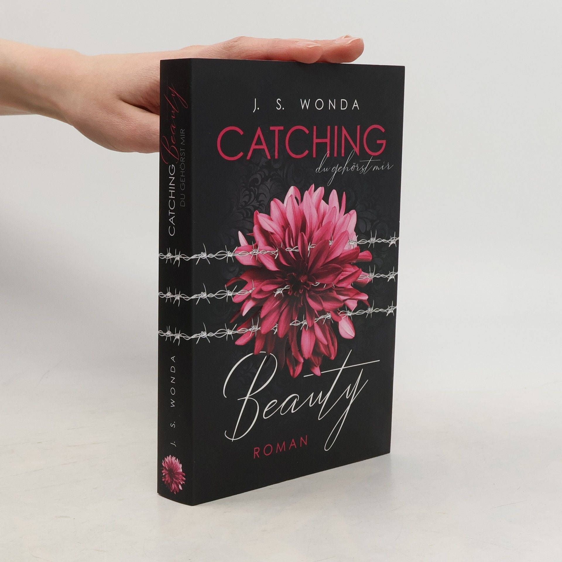 Jane S. Wonda Catching Beauty