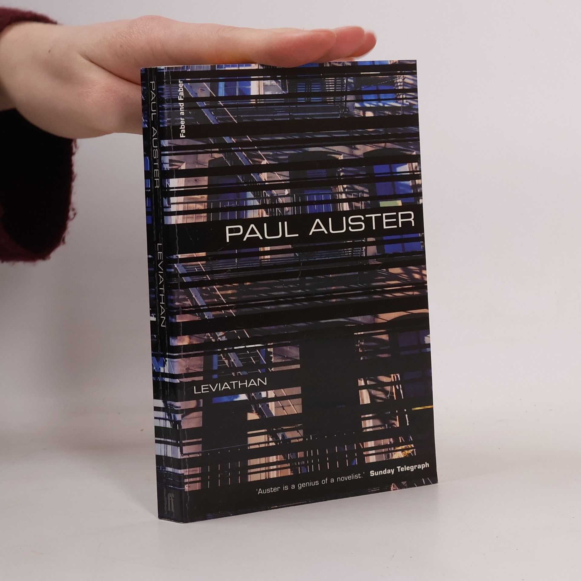 Paul Auster Leviathan