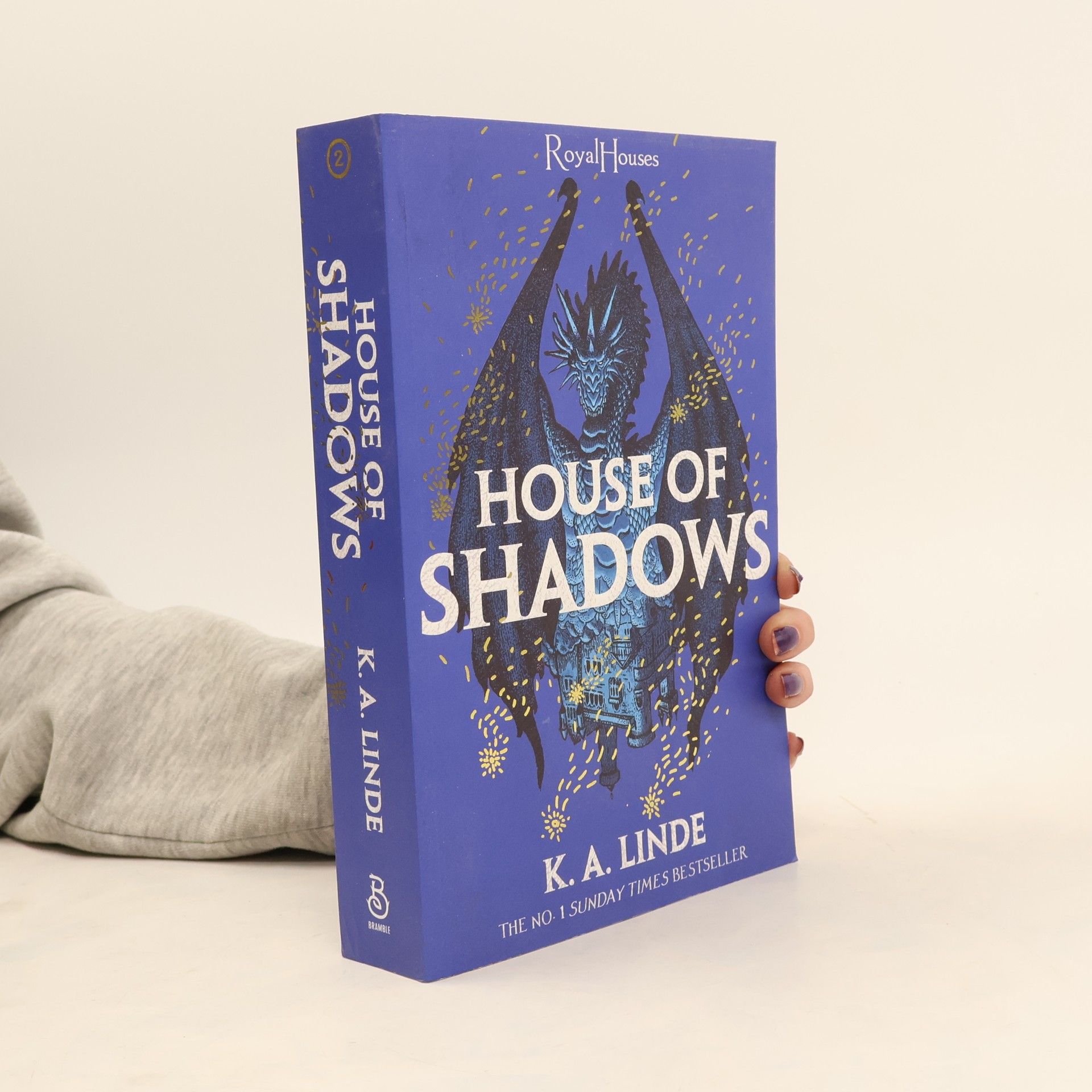 K. A. Linde Royal Houses - 2: House of Shadows