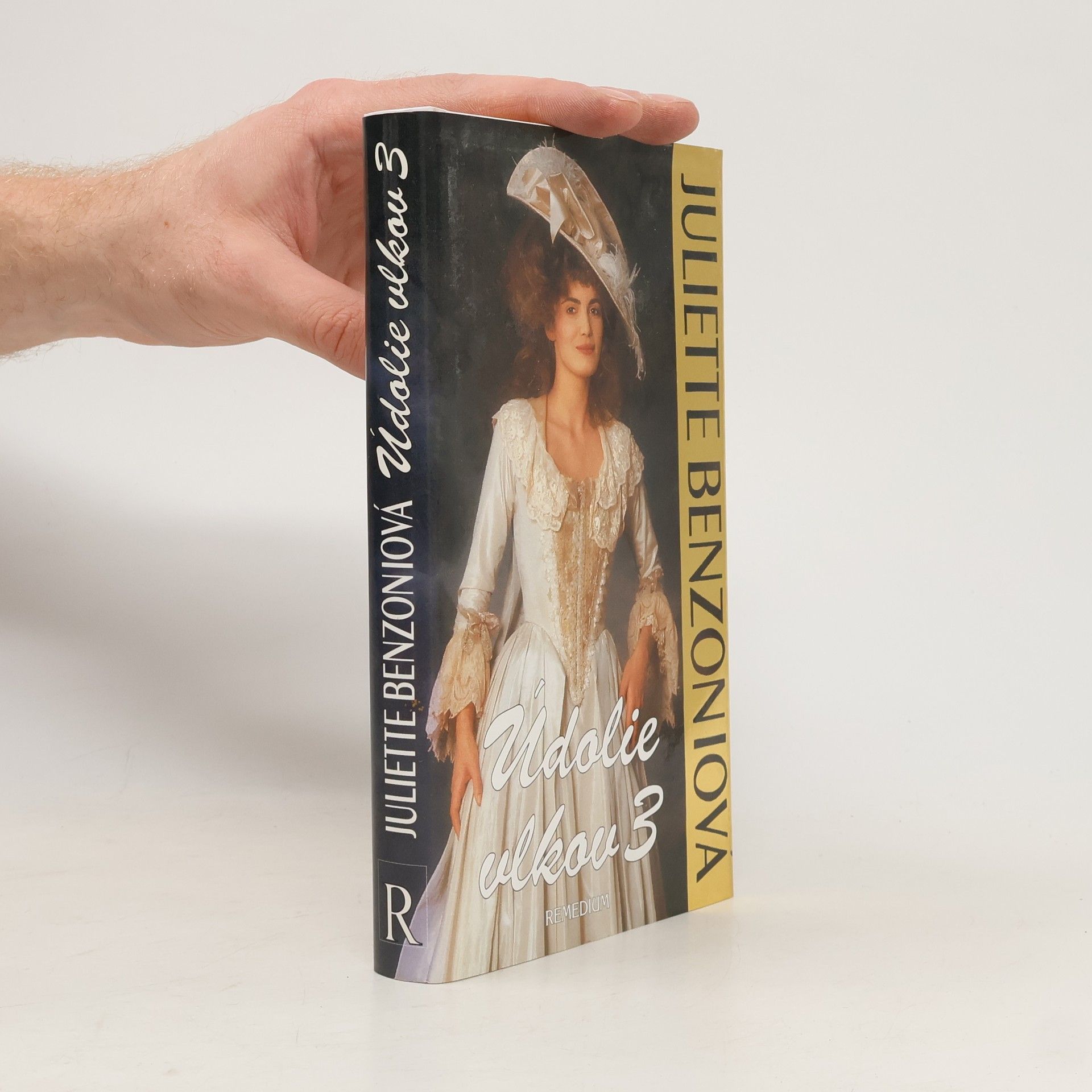 Juliette Benzoniová Údolie vlkov 3