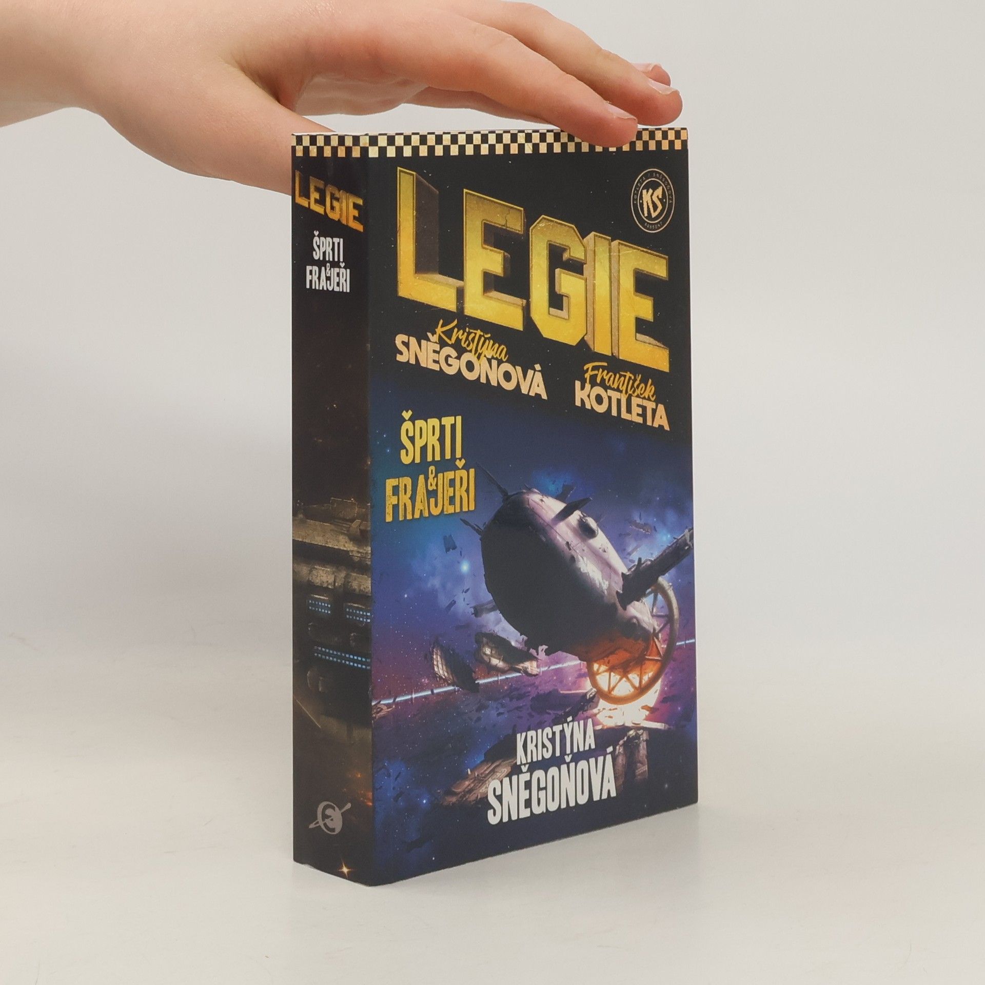 Kristýna Sněgoňová Šprti & frajeři