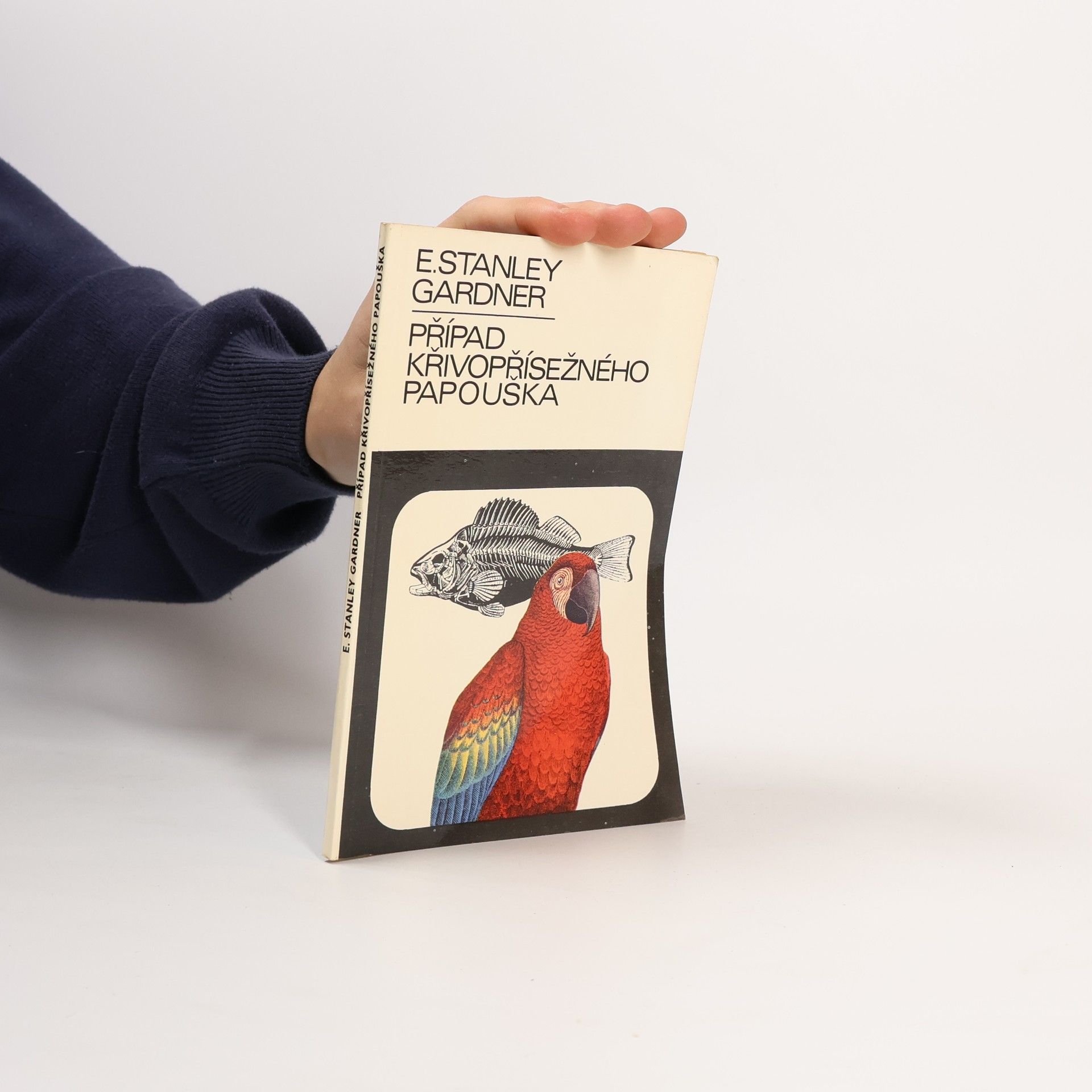 Erle Stanley Gardner Případ křivopřísežného papouška