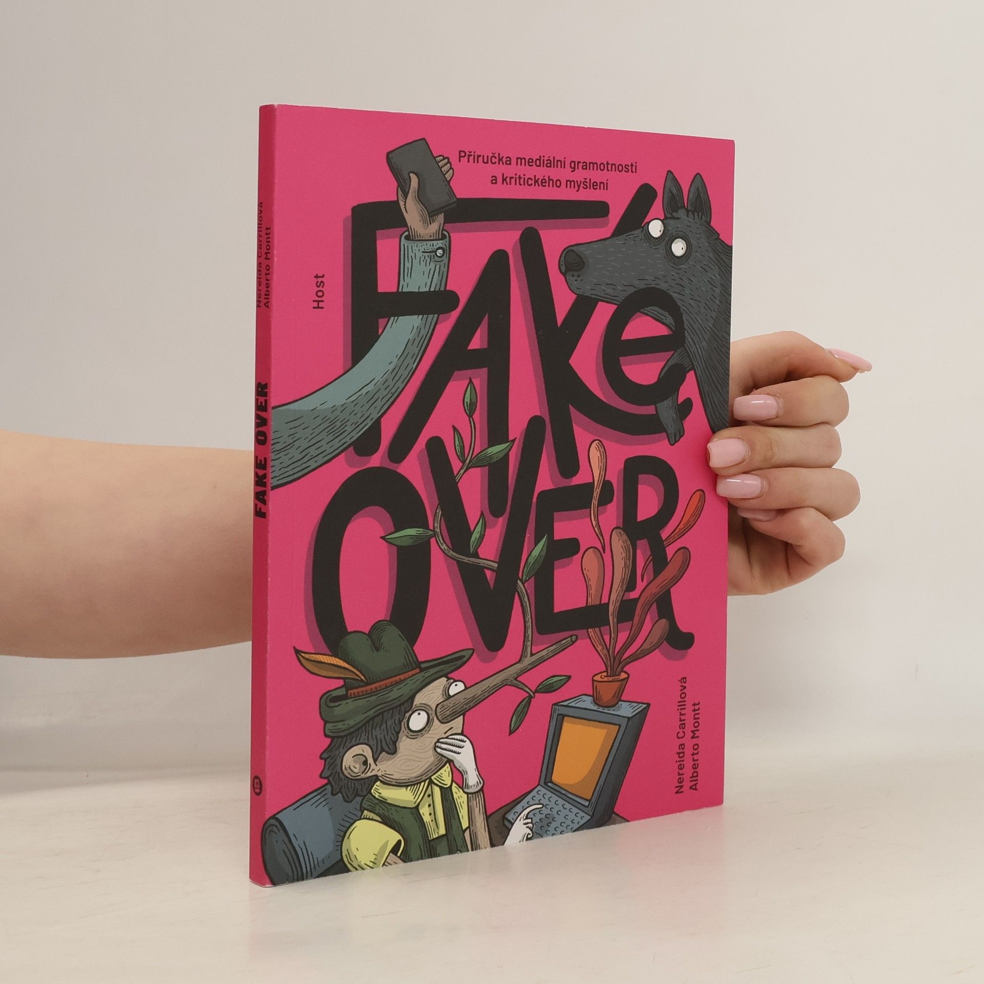 Nereida Carrillo Fake over