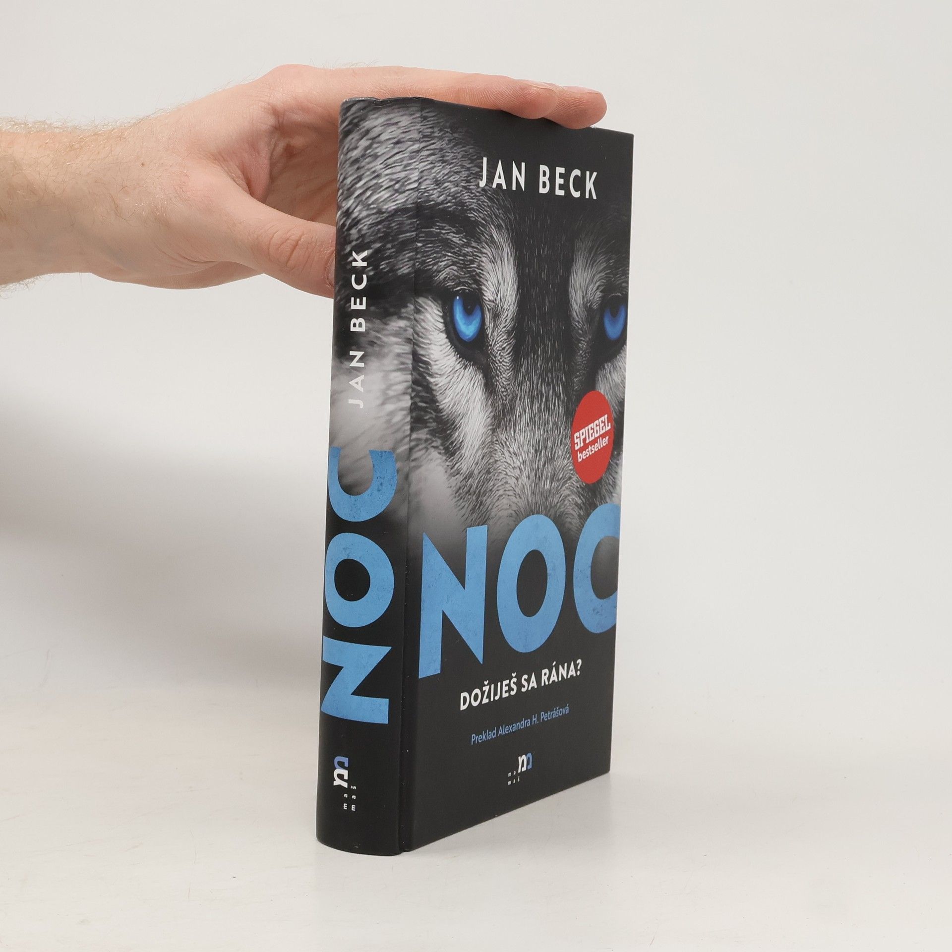 Noc. Dožiješ sa rána?