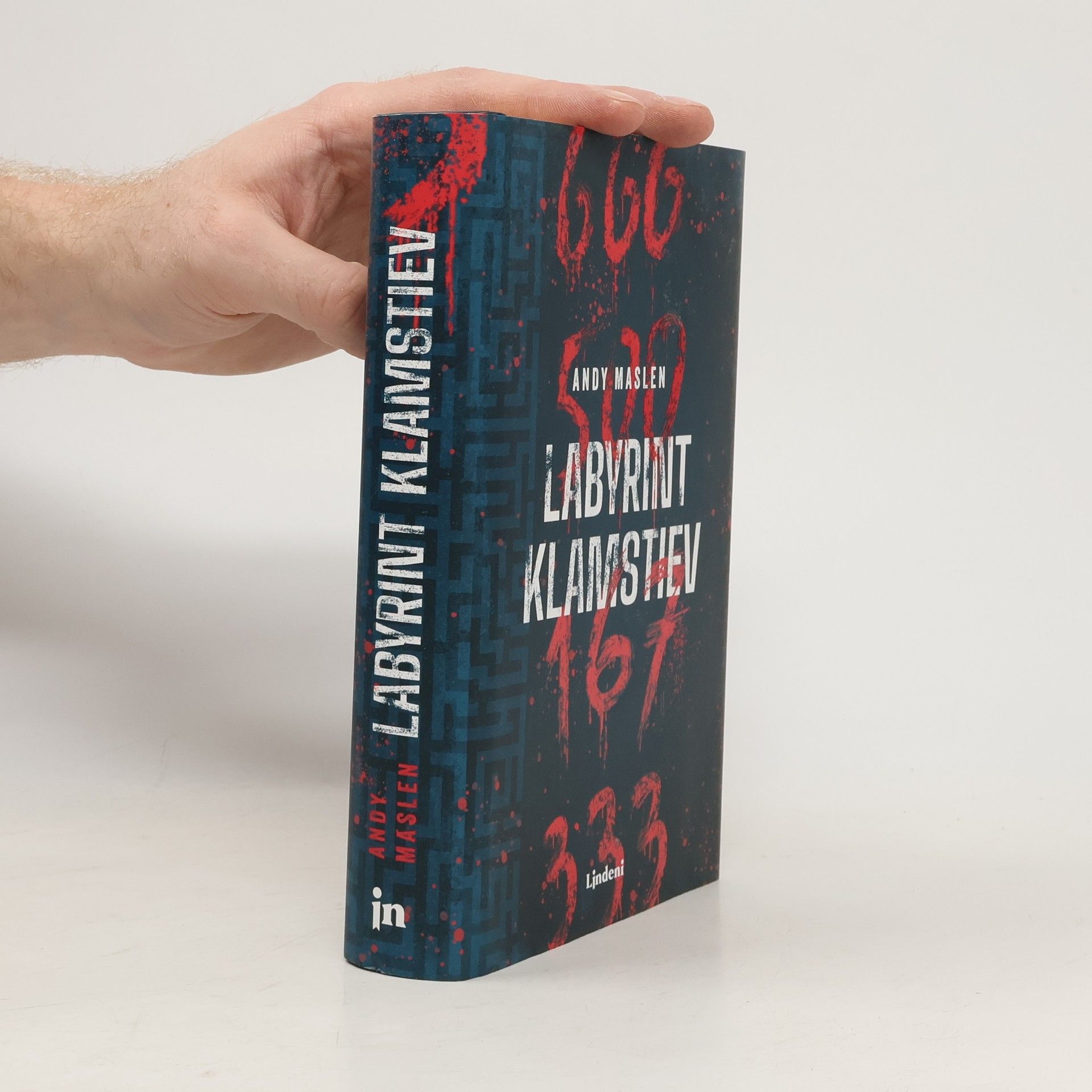Andy Maslen Labyrint Klamstiev