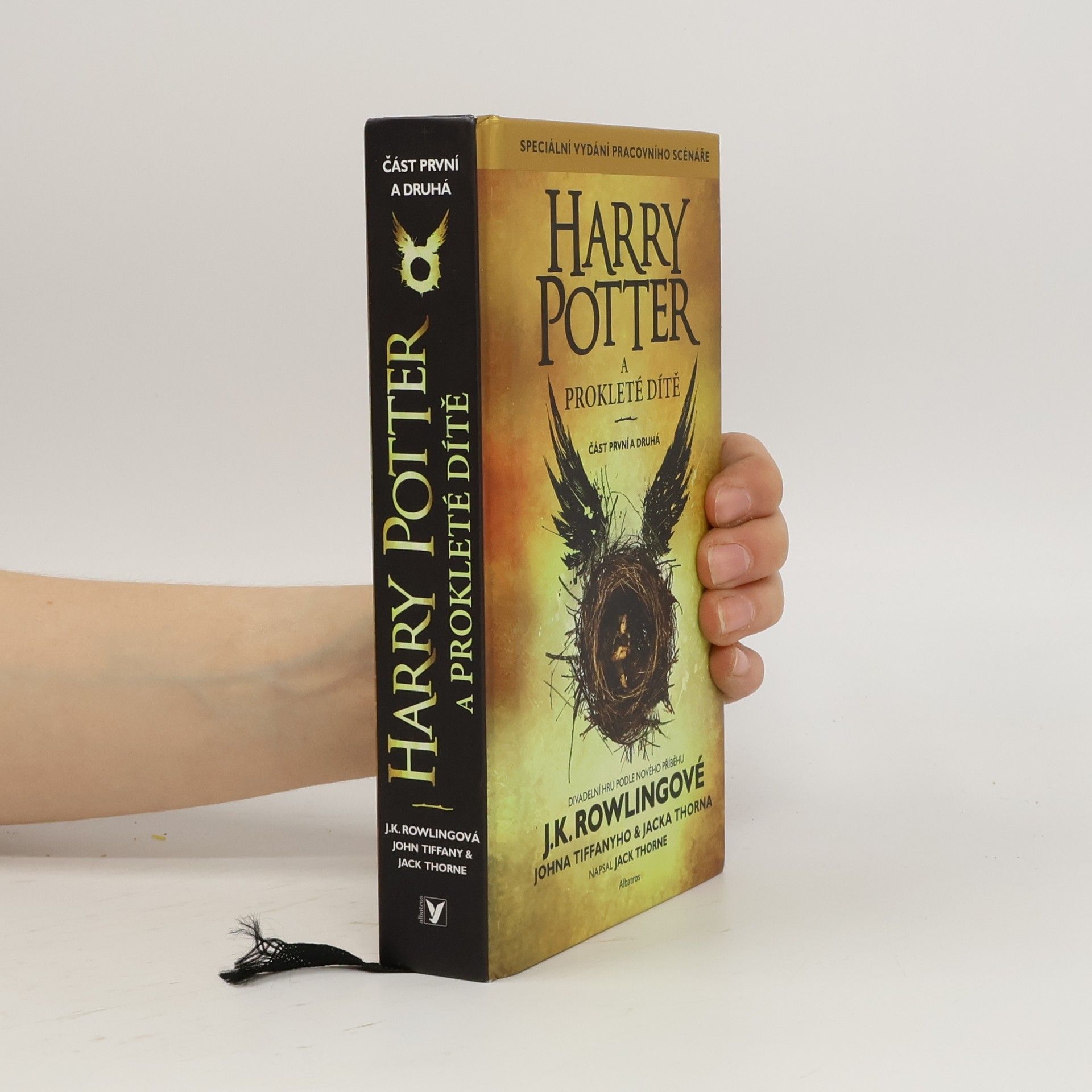 Jack Thorne Harry Potter a prokleté dítě