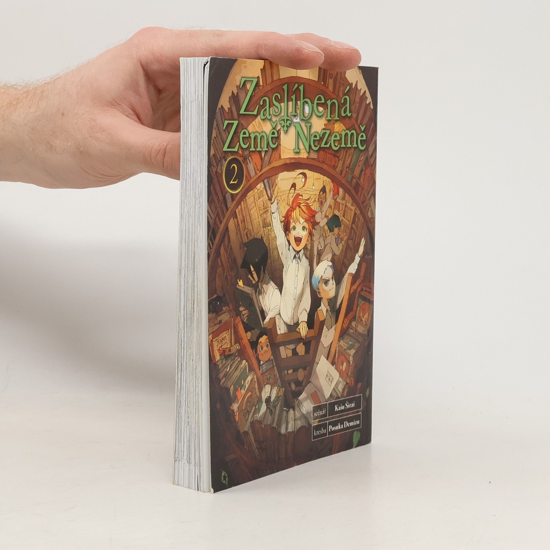 Kaiu Širai Zaslíbená Země Nezemě 2