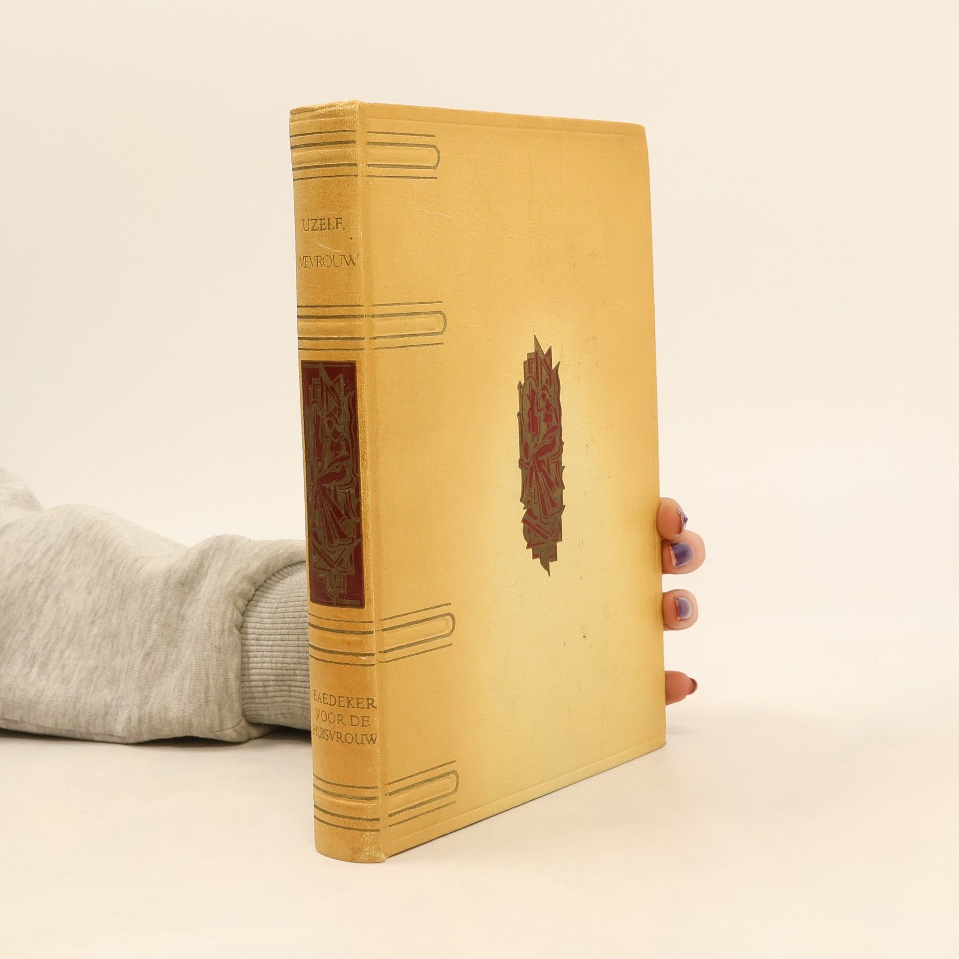 Elka Schrijver  Uzelf Mevrouw