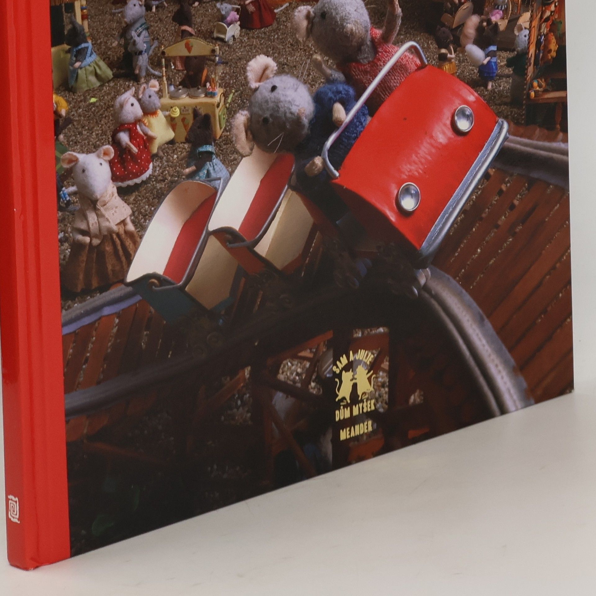 Karina Schaapman Dům myšek. Pouť