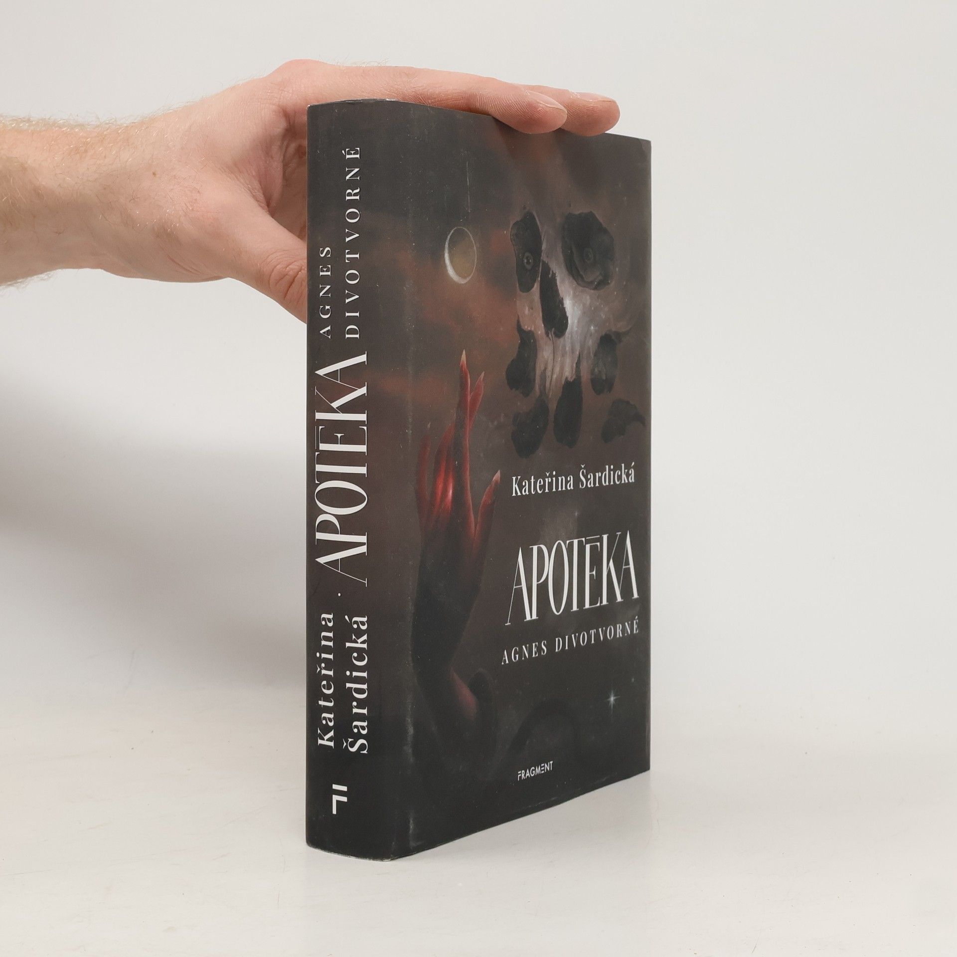Kateřina Šardická Apotéka Agnes Divotvorné