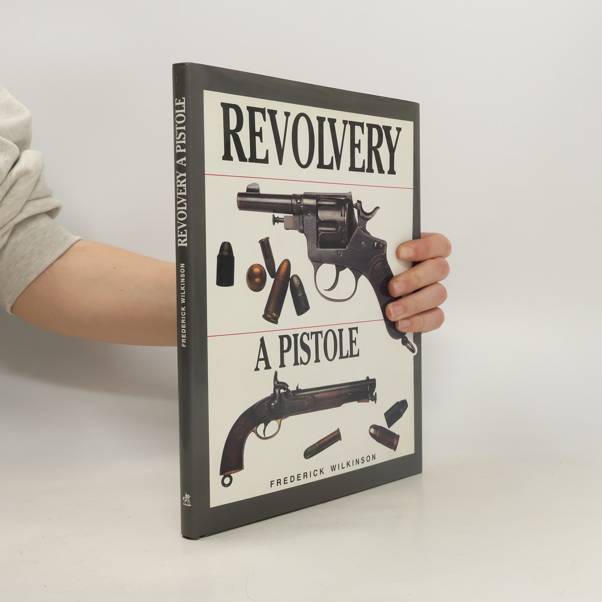 Revolvery a pistole