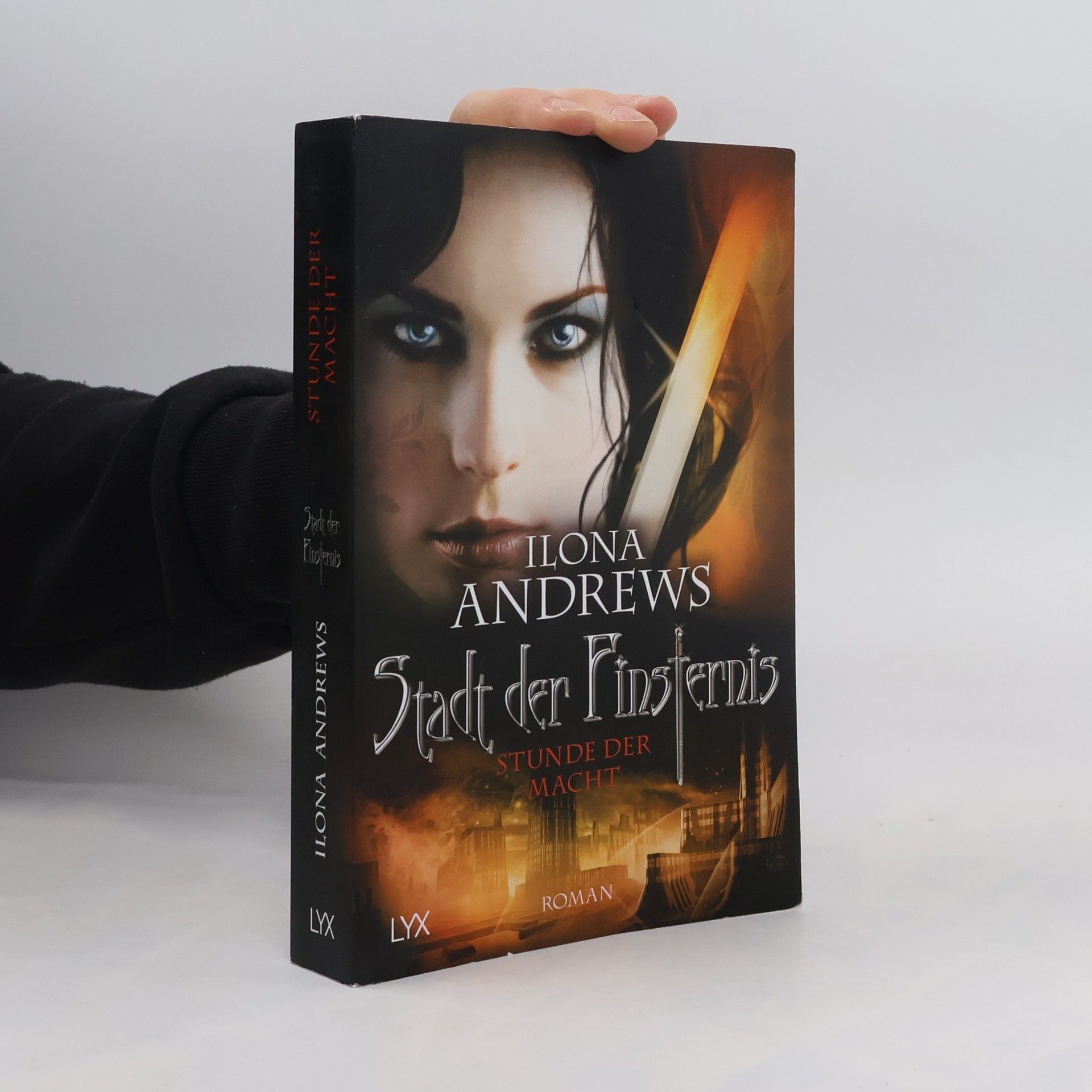 Ilona Andrews Stunde der Macht