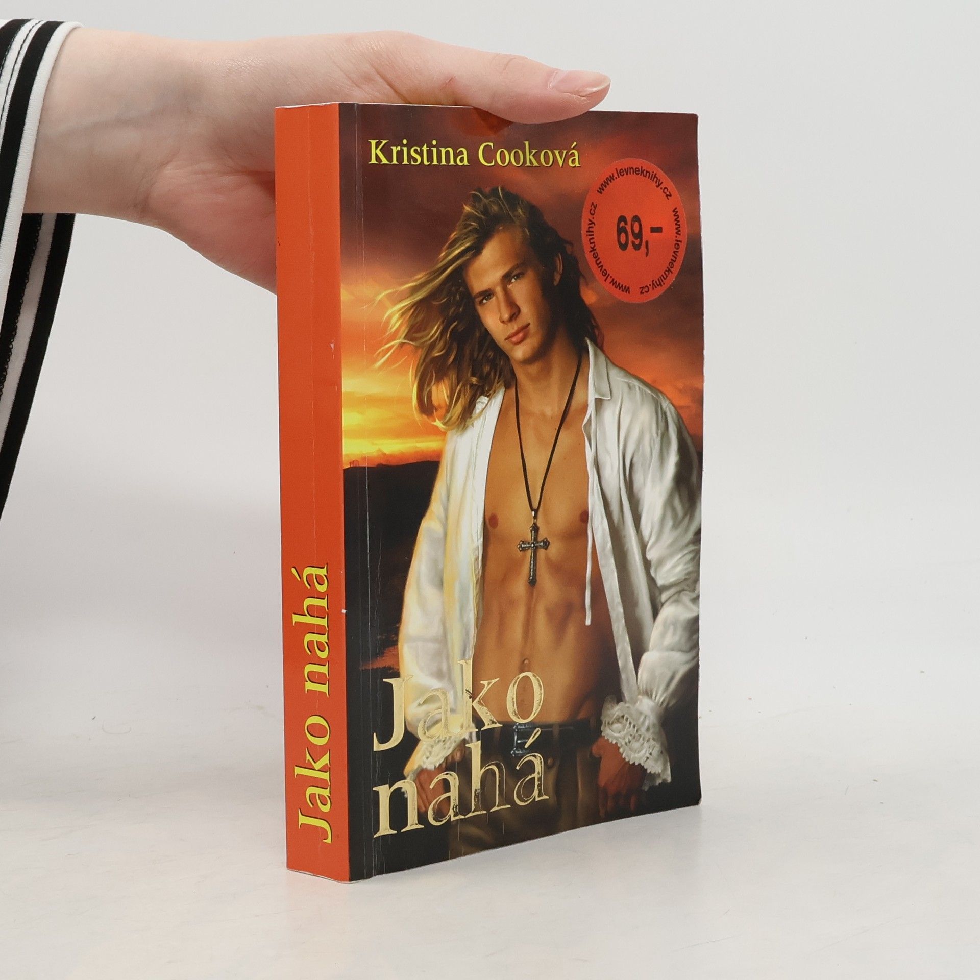 Kristina Cook Jako nahá