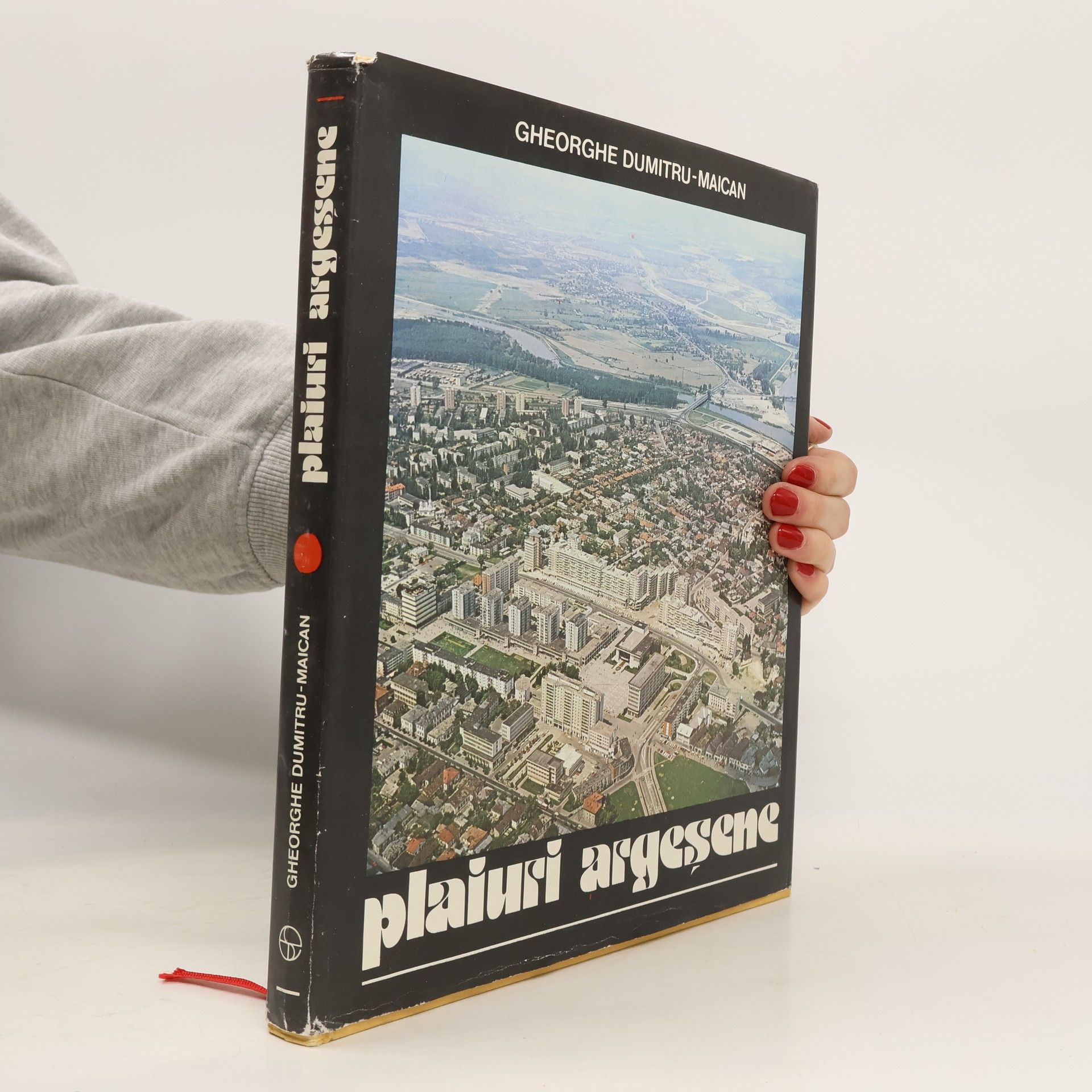 Collectif d'auteurs Plaiuri argesene