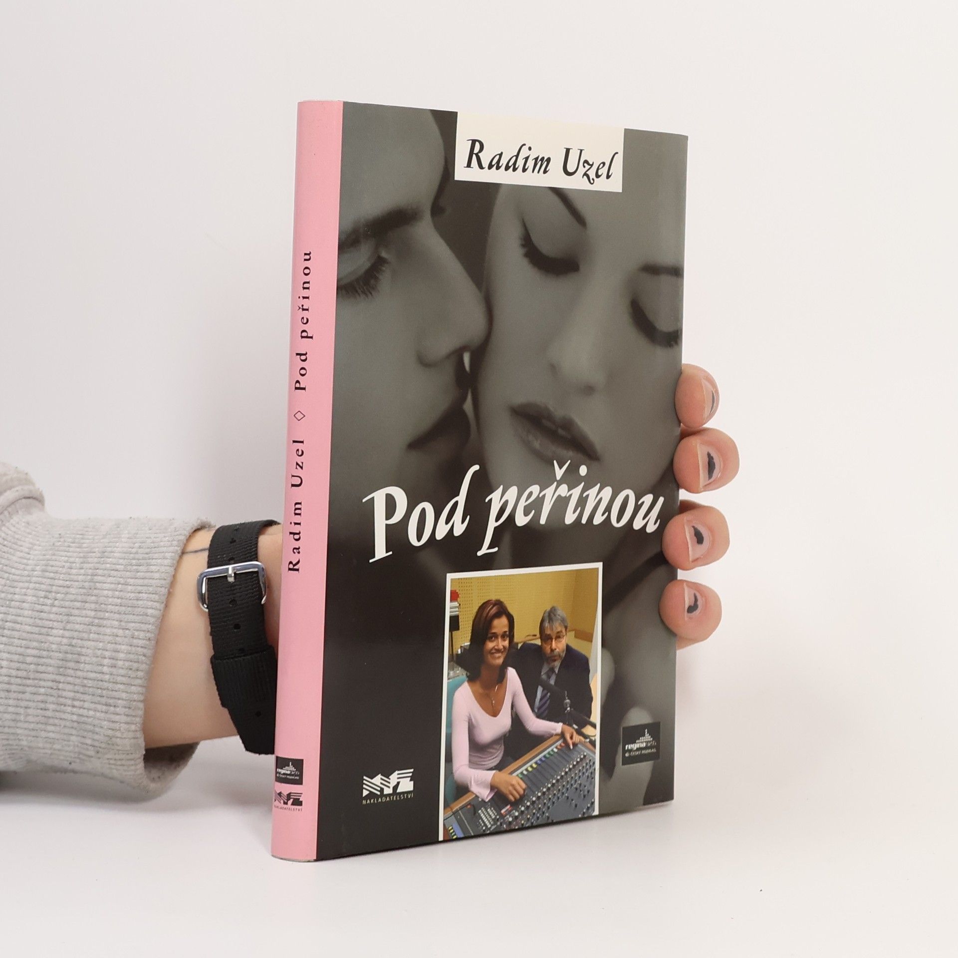 Radim Uzel Pod peřinou