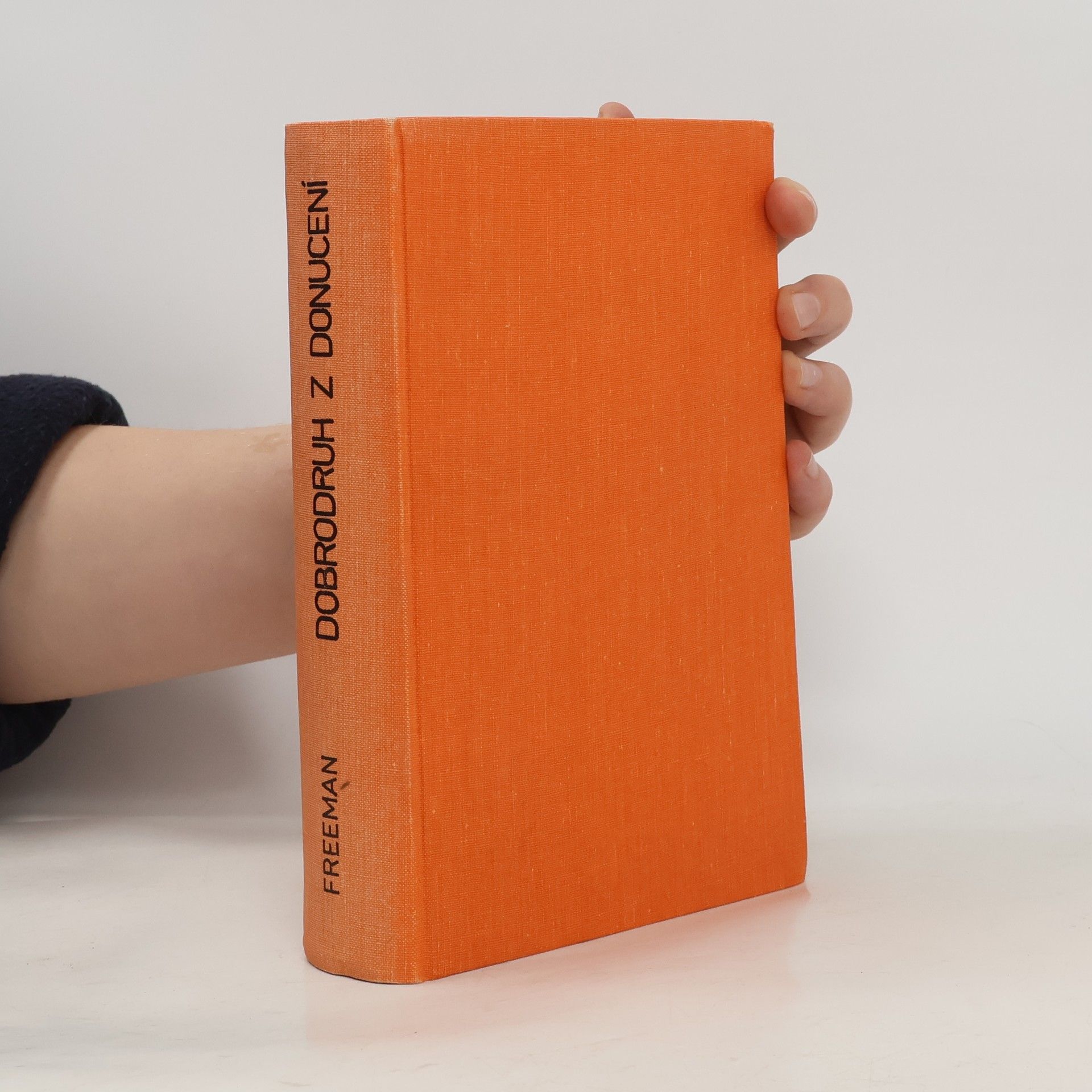 R. Austin Freeman Dobrodruh z donucení