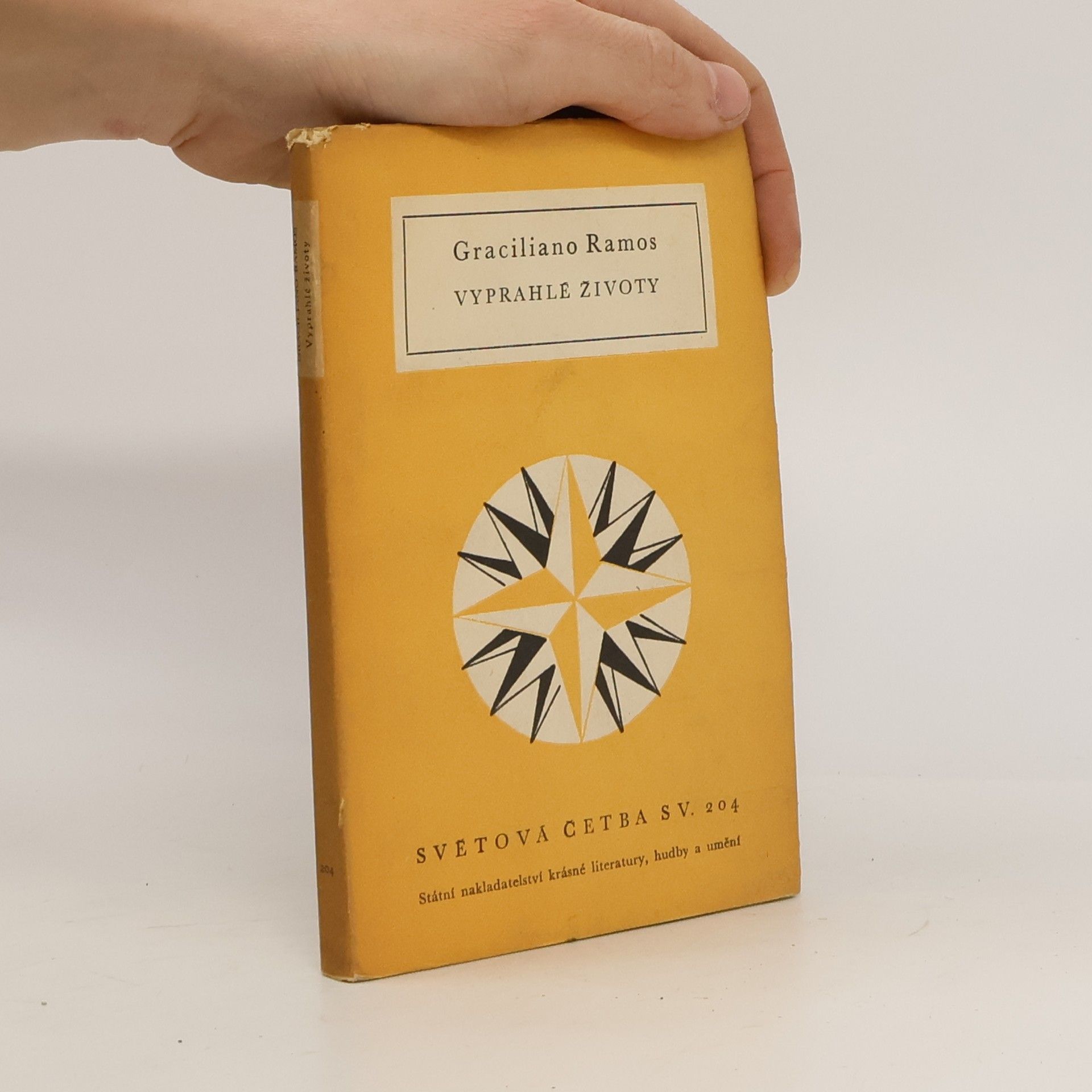 Graciliano Ramos Vyprahlé životy