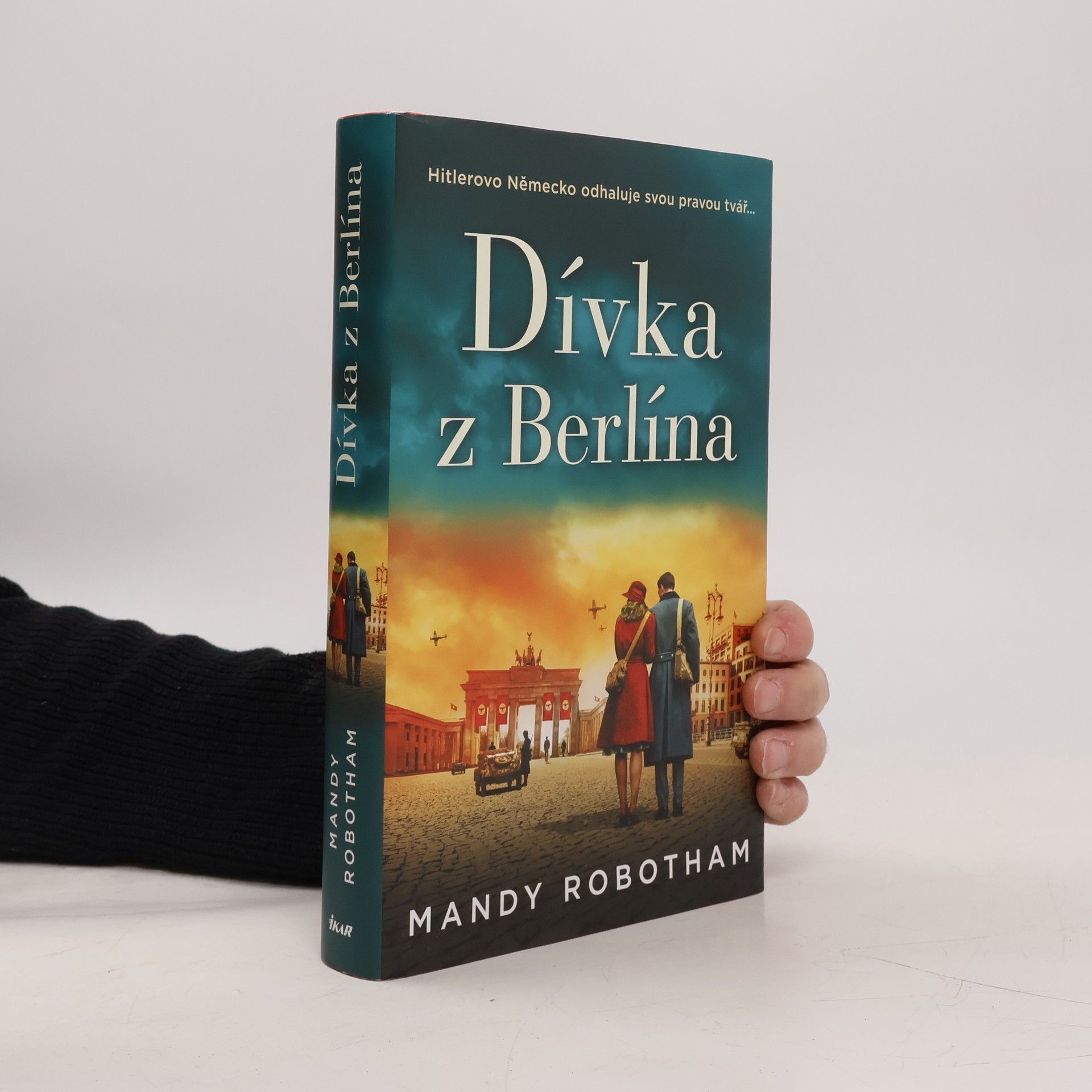 Mandy Robotham Dívka z Berlína