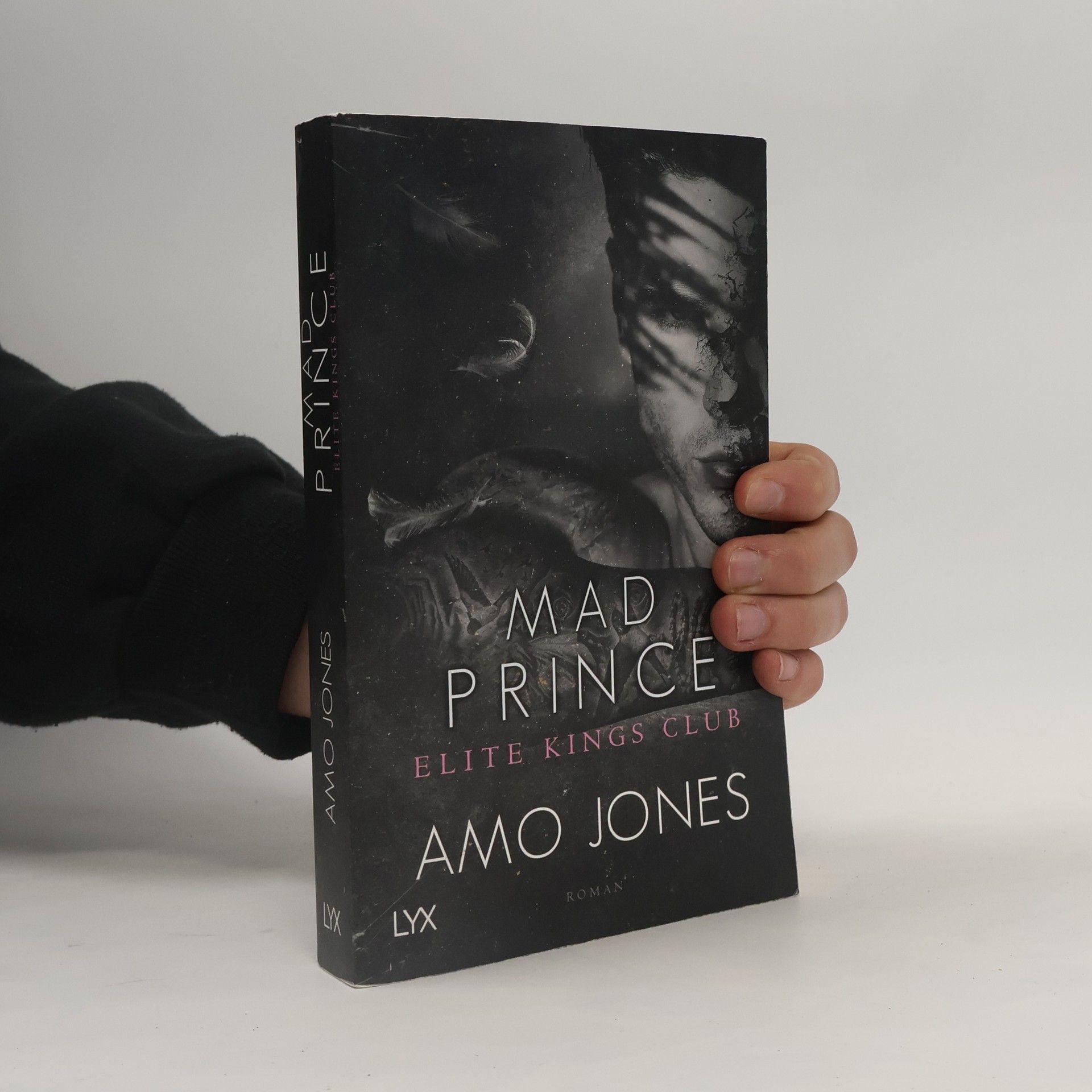Amo Jones Mad Prince: Elite Kings Club