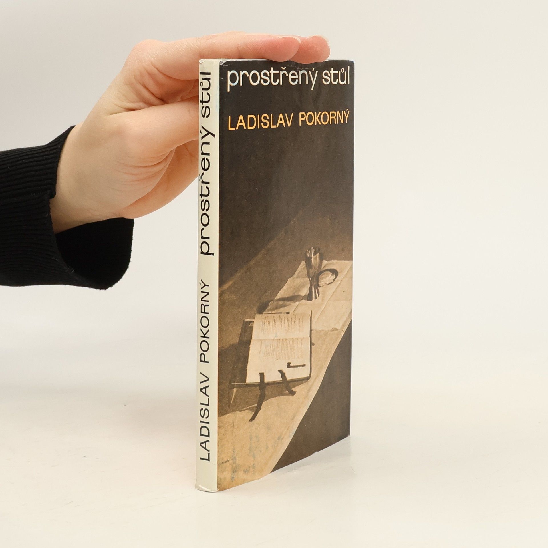 Ladislav Pokorný Prostřený stůl